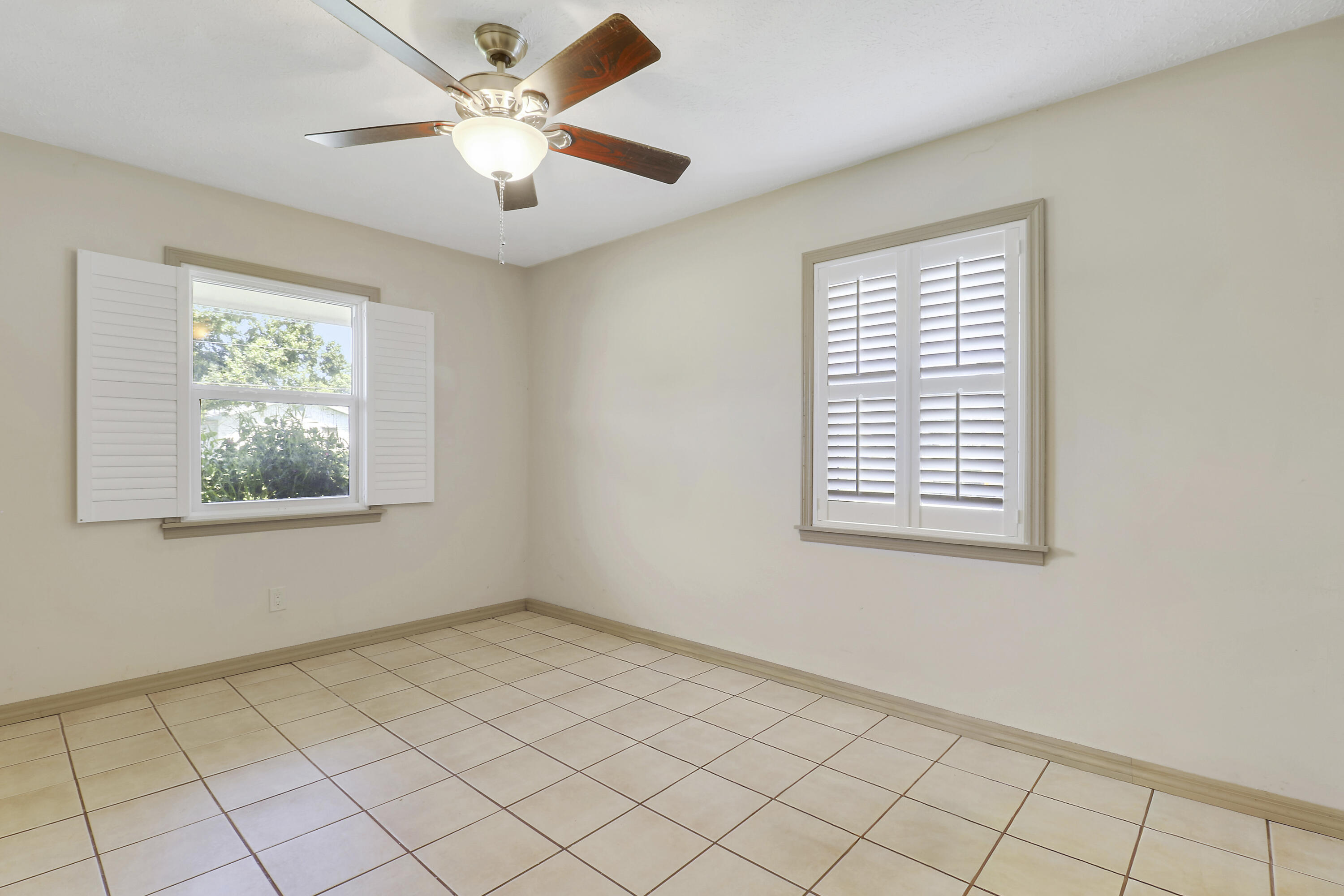 INDIAN RIVER ESTATES UNIT 8 - Residential