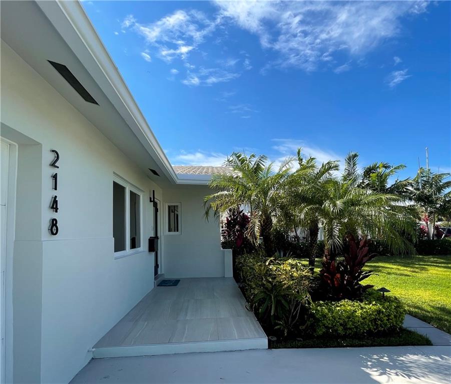 CORAL POINT - Residential
