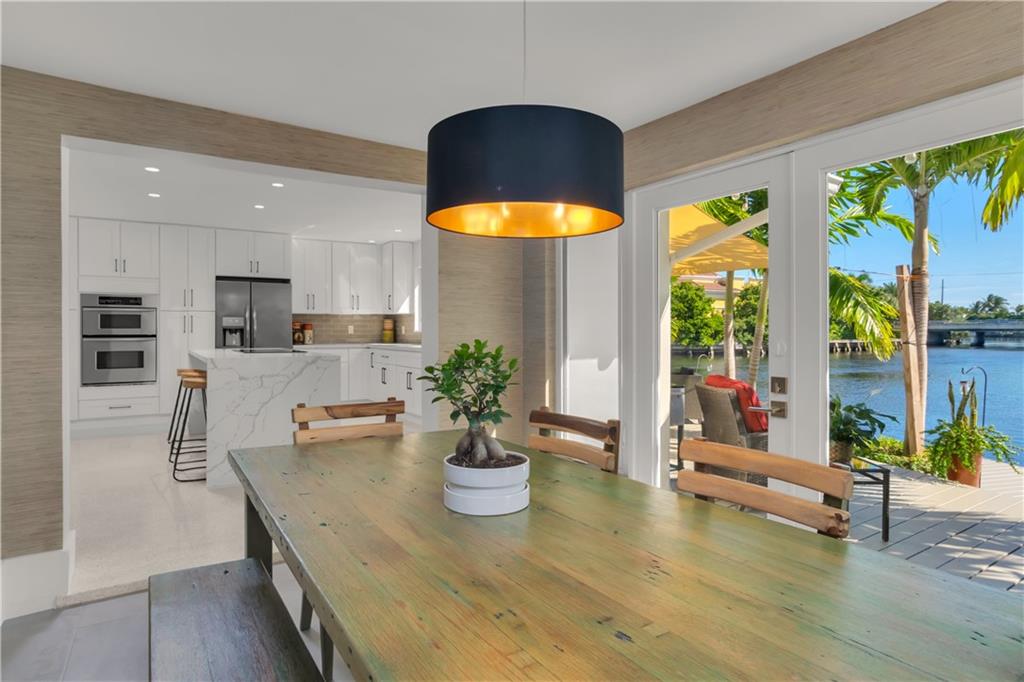 CORAL POINT - Residential