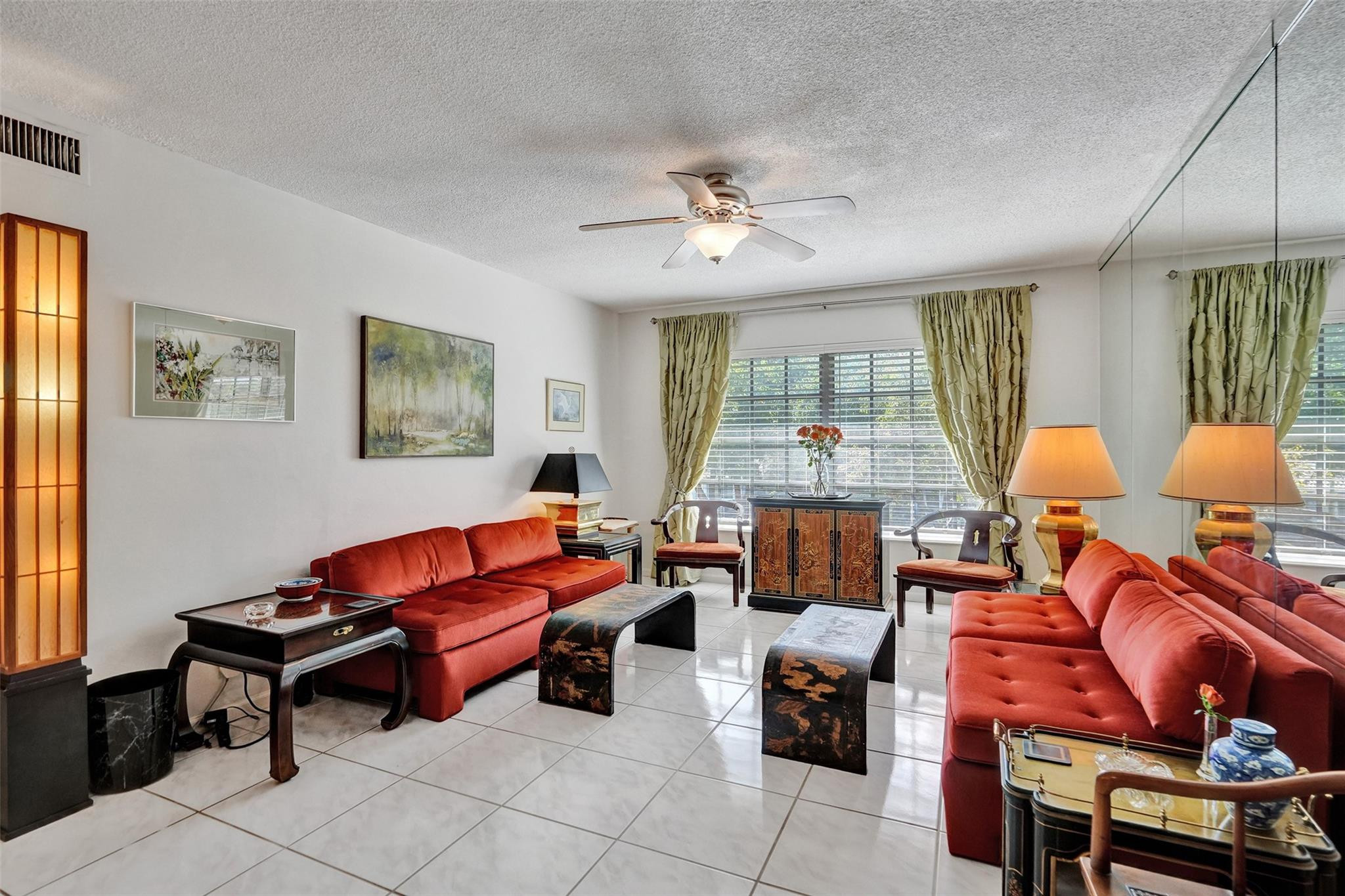 Imperial Point Colonnades - Residential