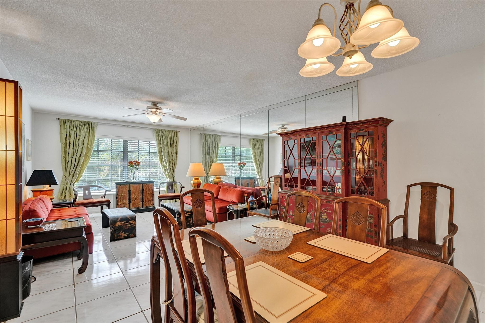 Imperial Point Colonnades - Residential