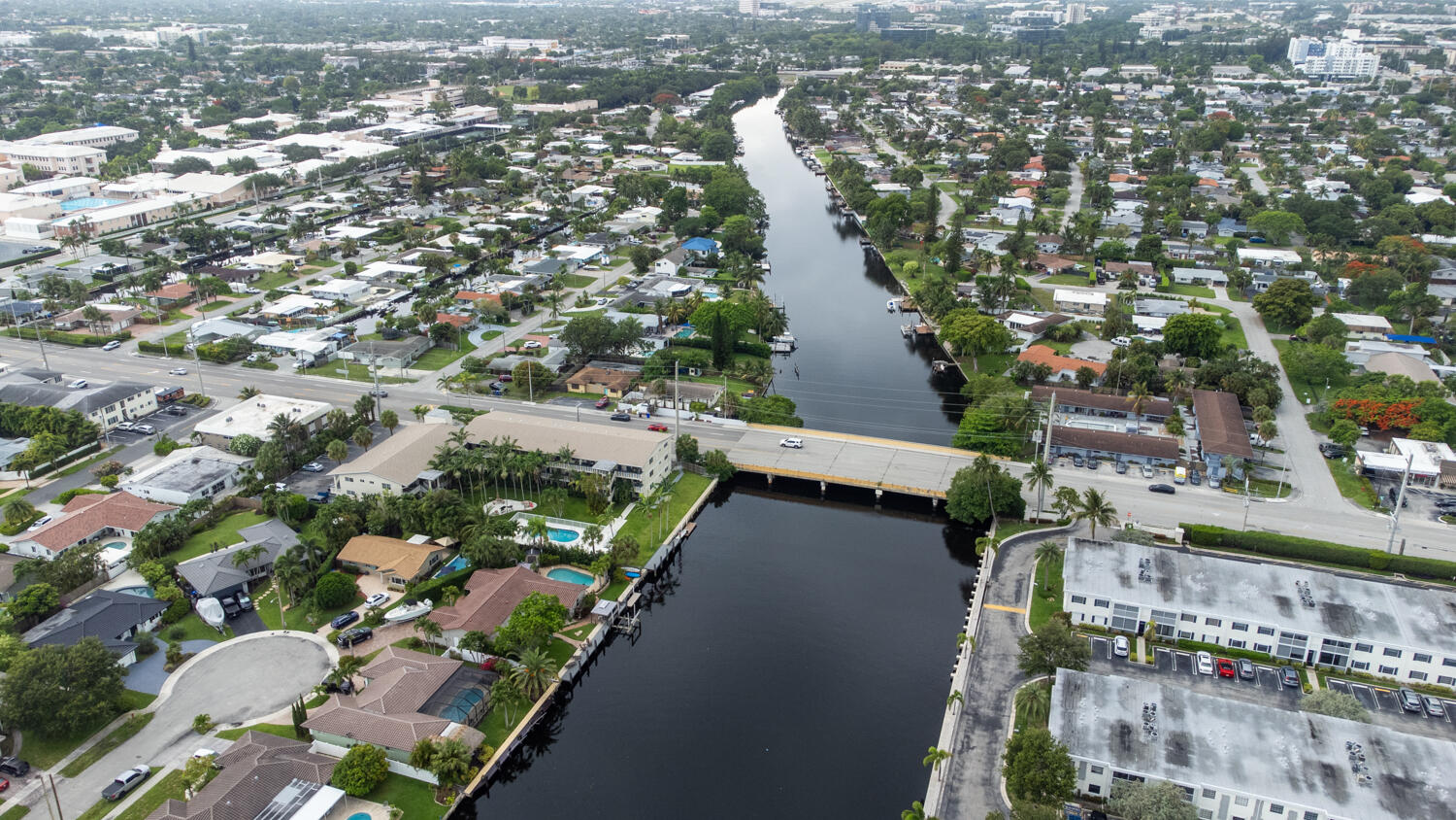 CYPRESS CLUB CONDO - Residential