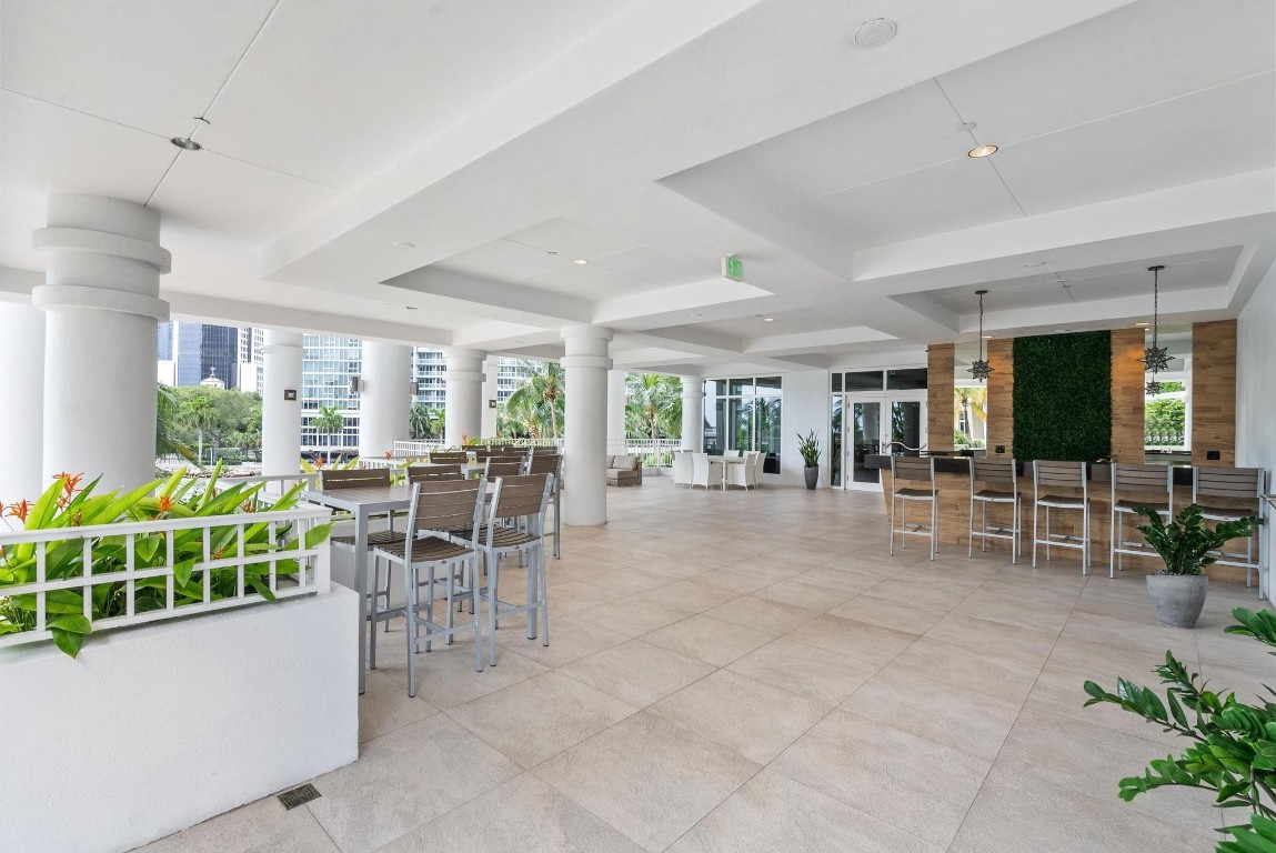The Courts Brickell Key - Residential