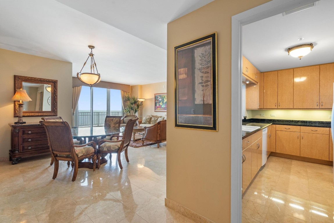 The Courts Brickell Key - Residential