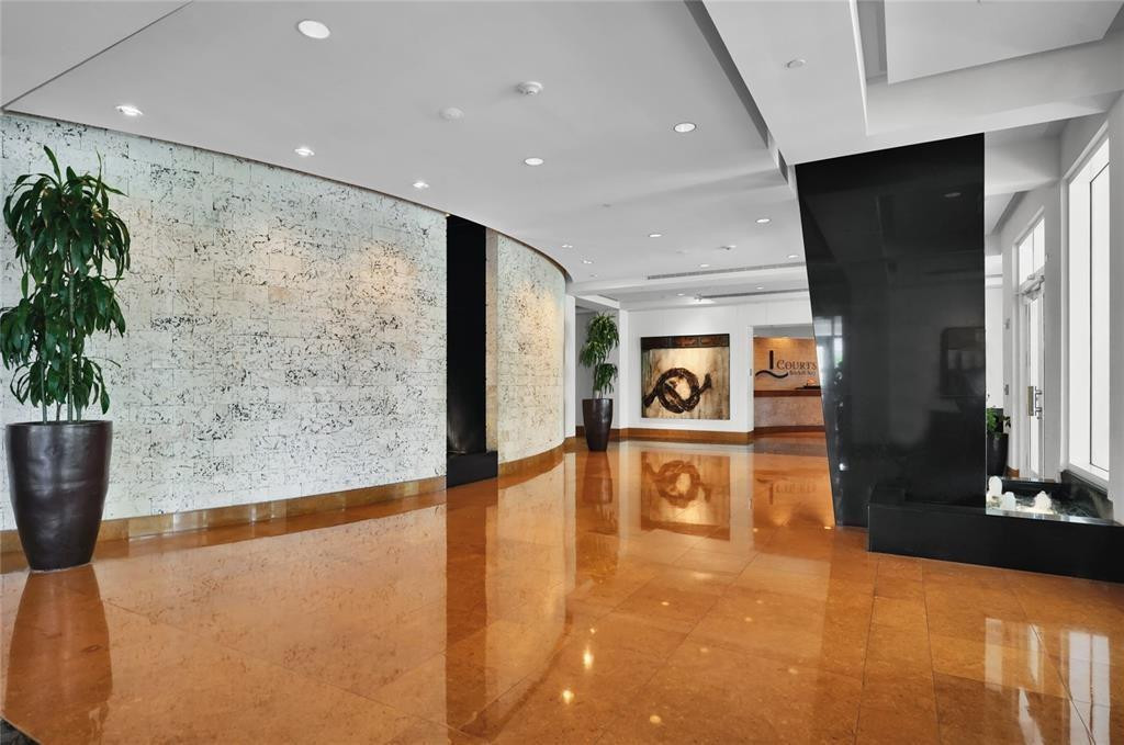 The Courts Brickell Key - Residential
