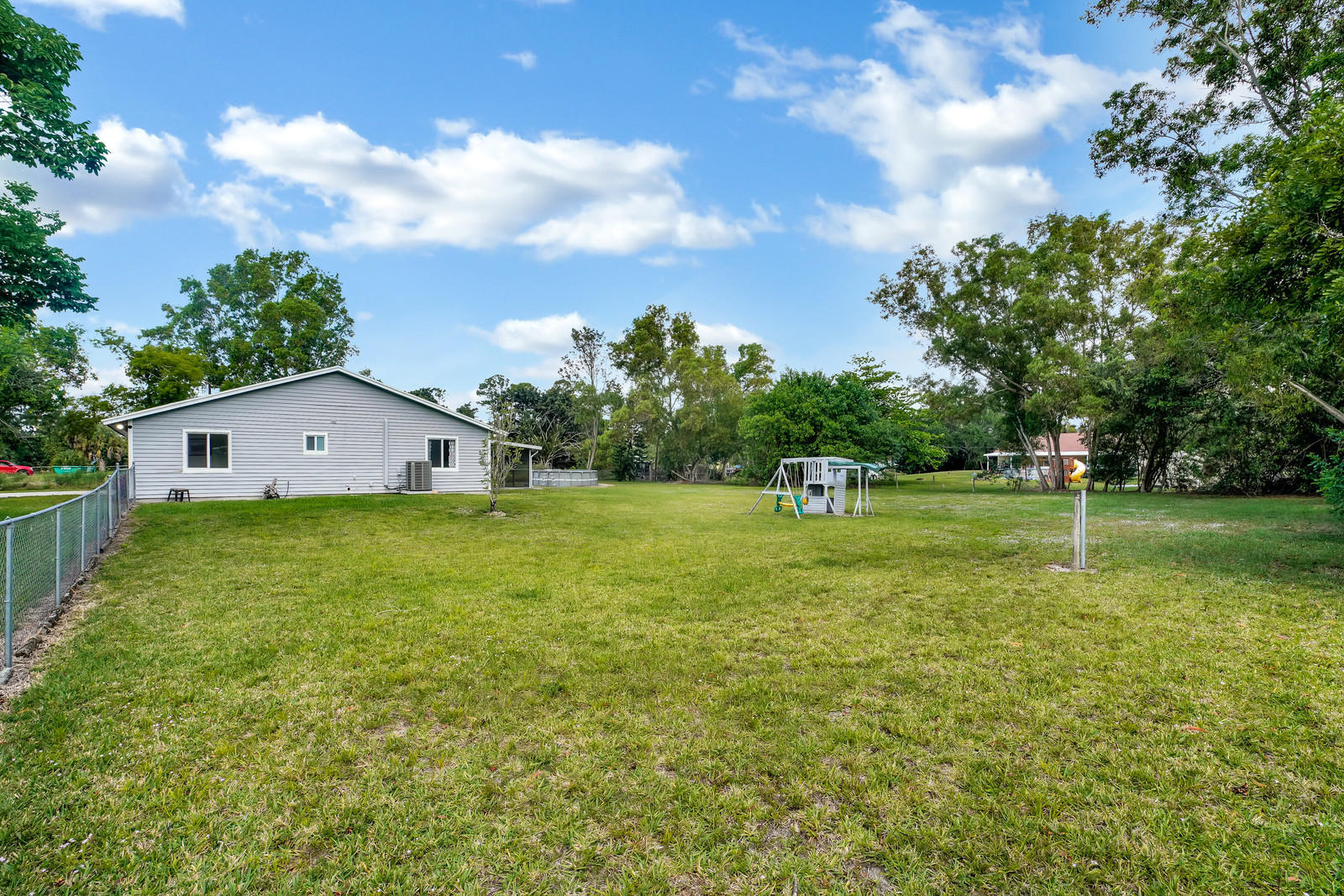 Loxahatchee - Residential