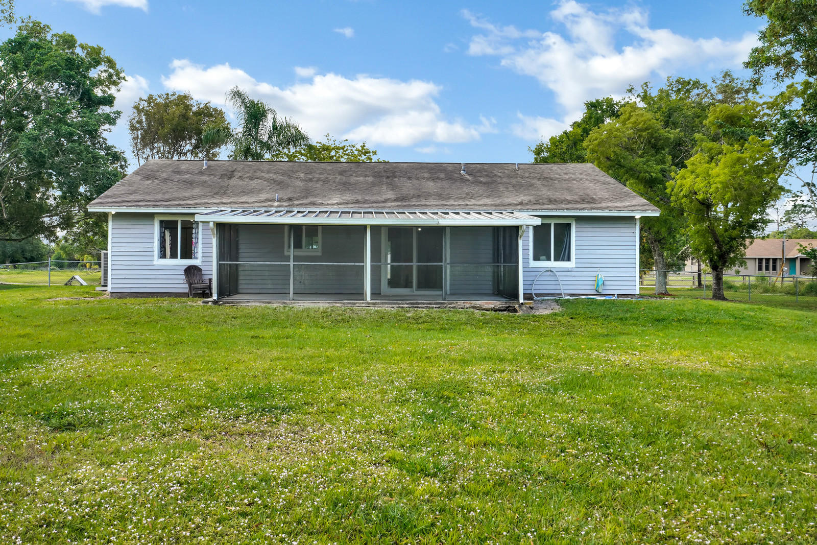 Loxahatchee - Residential