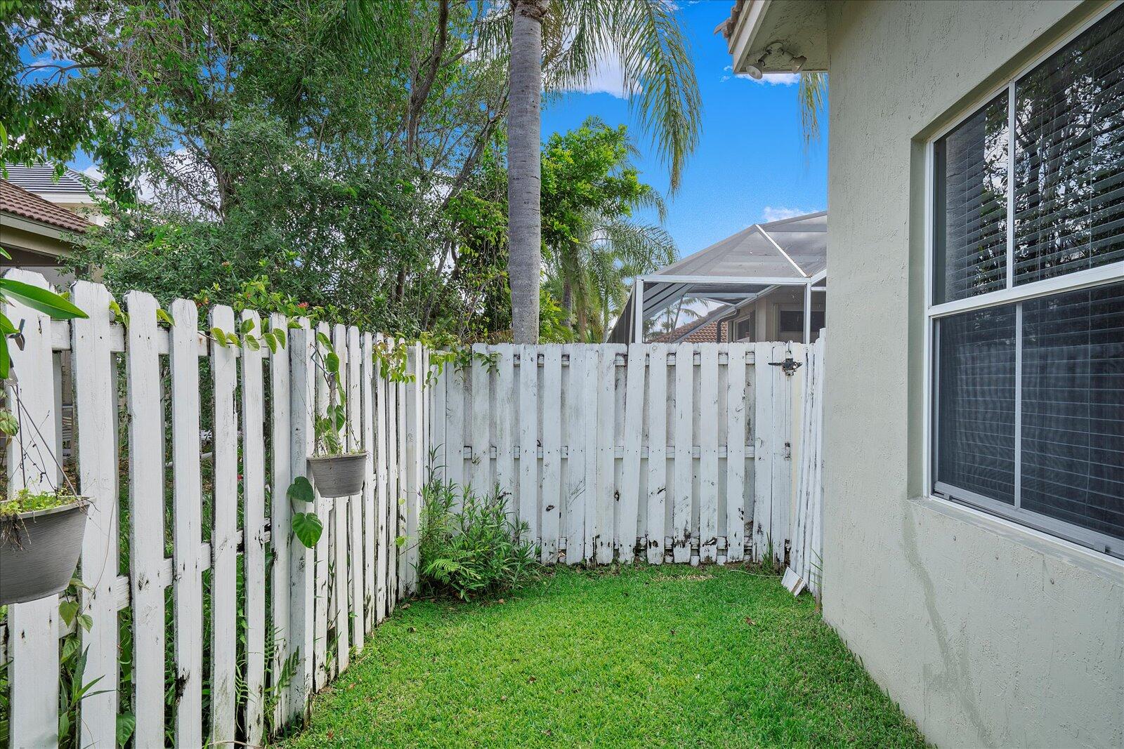 SECTOR 3 - PARCELS H I J K & L - Residential Lease