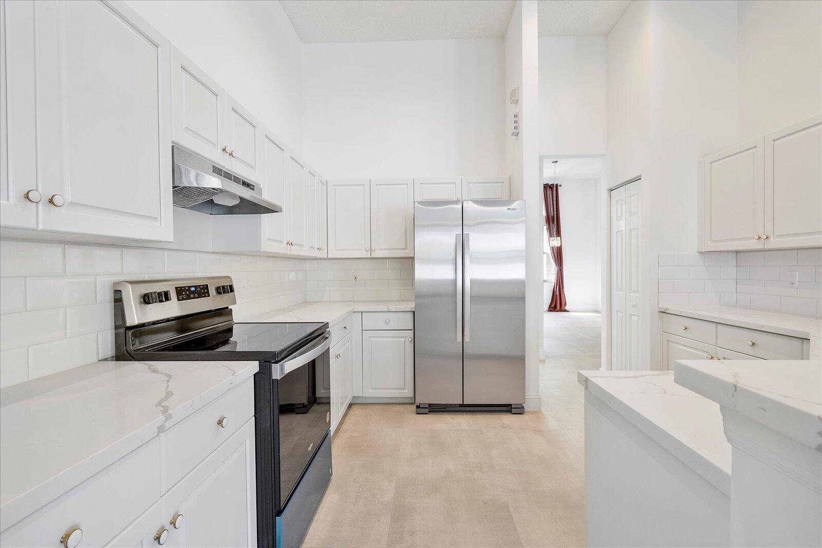 SECTOR 3 - PARCELS H I J K & L - Residential Lease