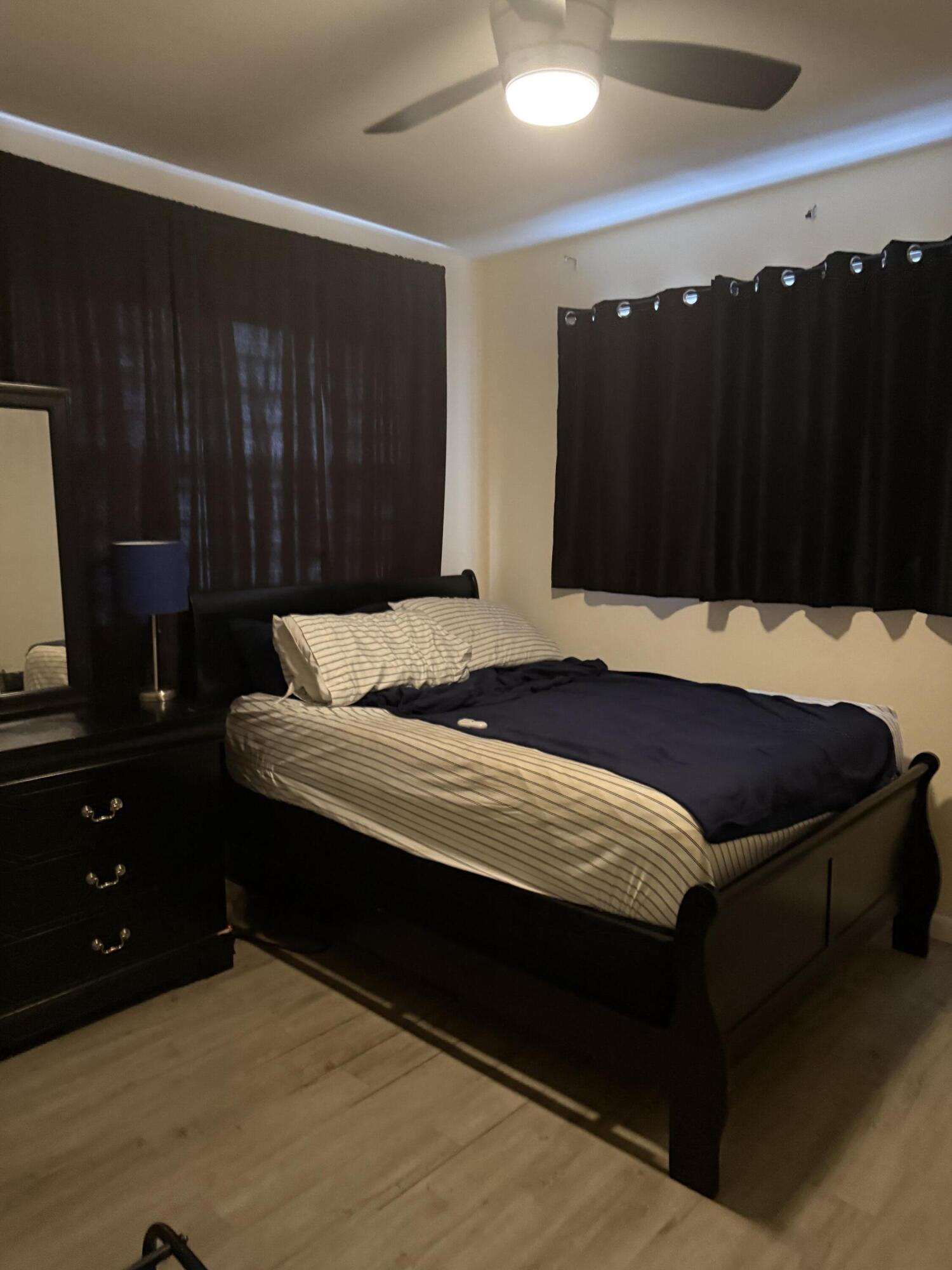 MIAMI GARDENS ESTATES SEC 8 - Residential