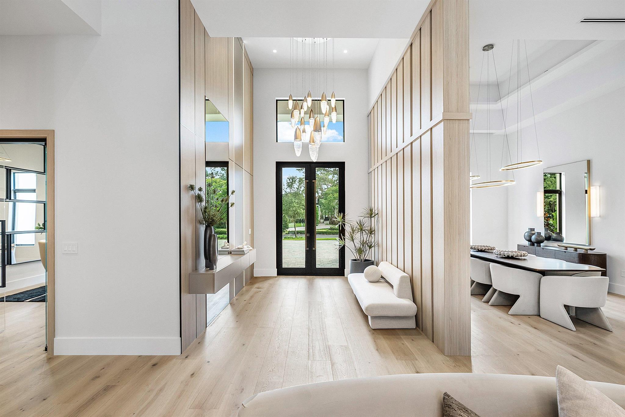 FOXE CHASE - Residential