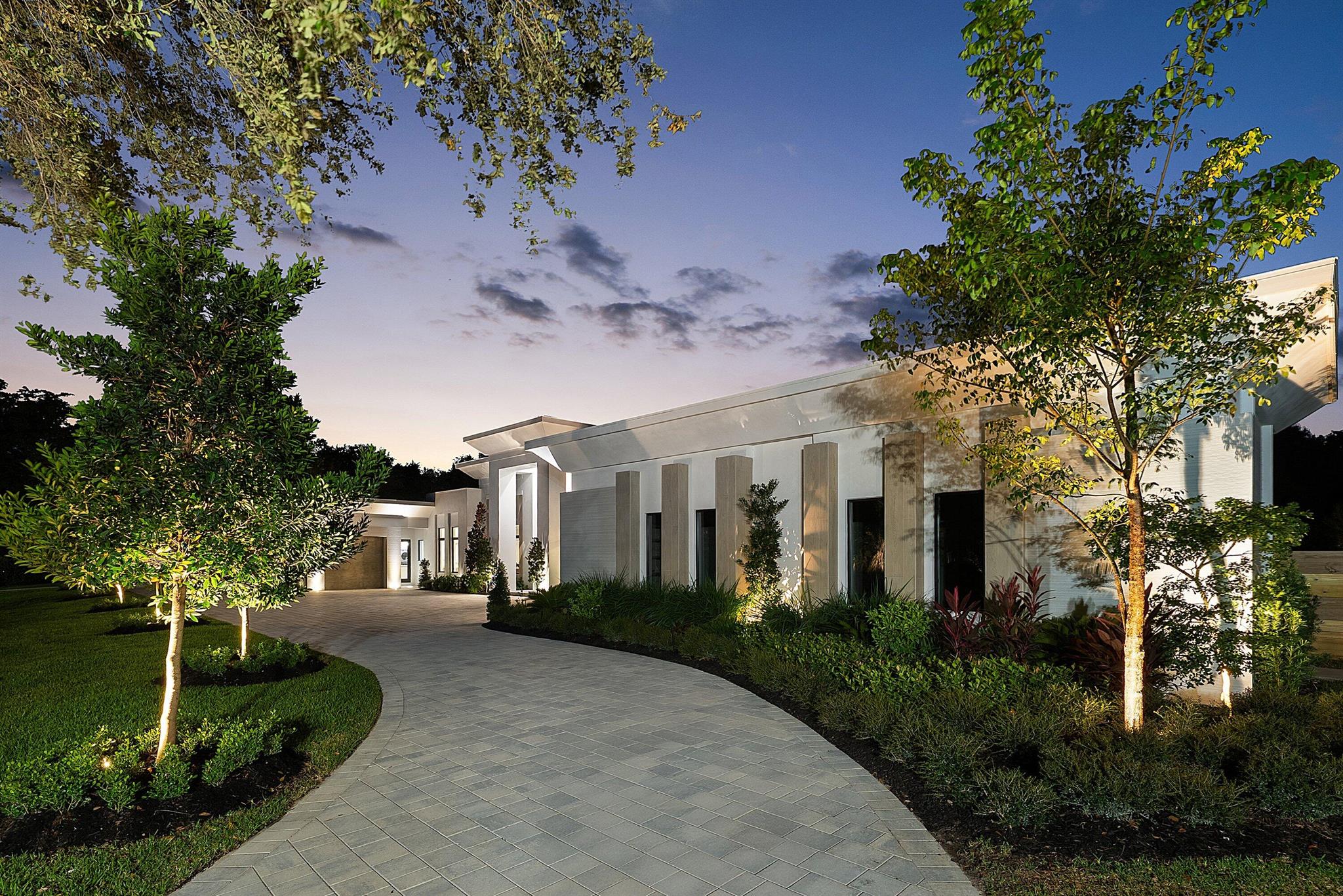 FOXE CHASE - Residential
