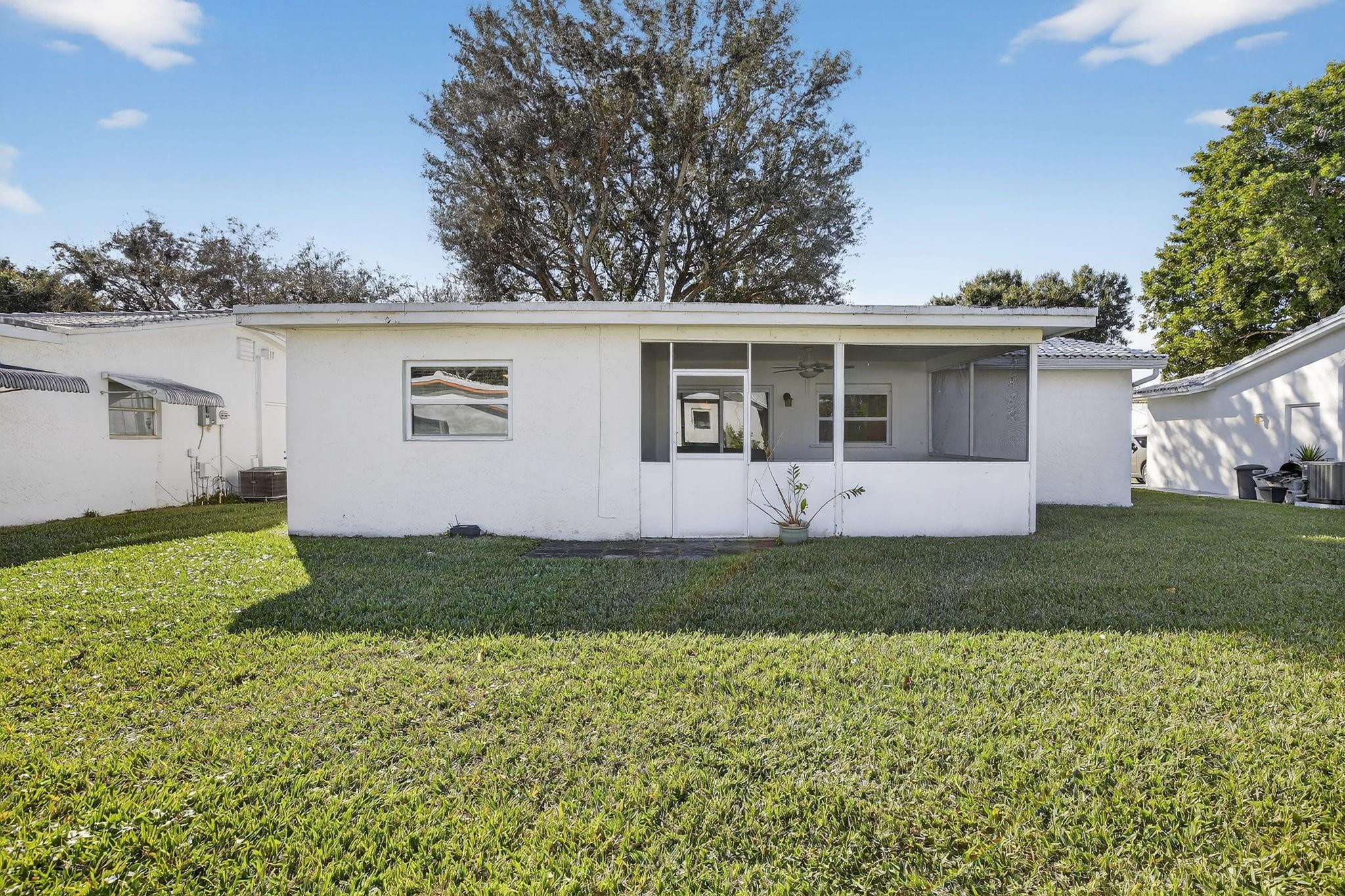 LAUDERDALE WEST 3 SEC - Residential Lease