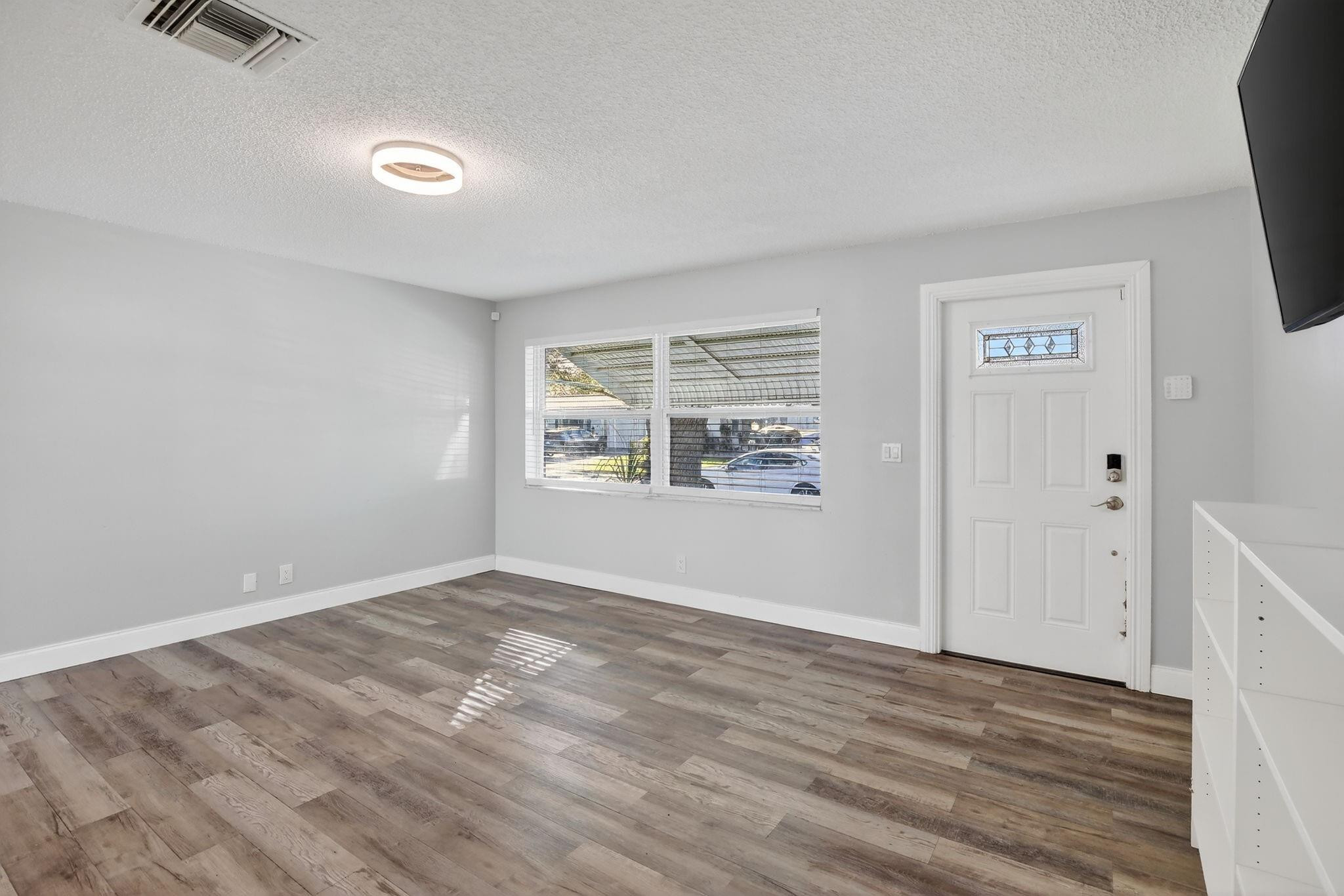 LAUDERDALE WEST 3 SEC - Residential Lease