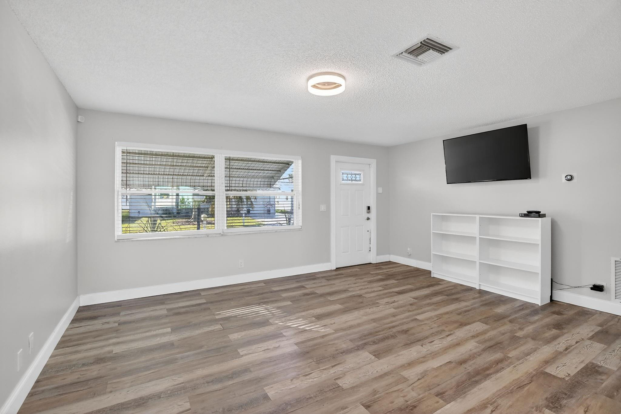 LAUDERDALE WEST 3 SEC - Residential Lease