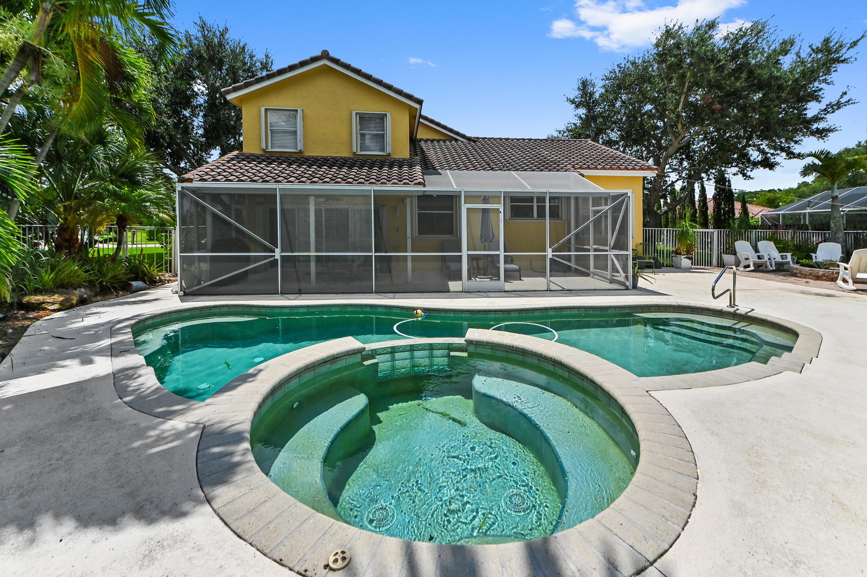 LAKE CHARLESTON - Residential