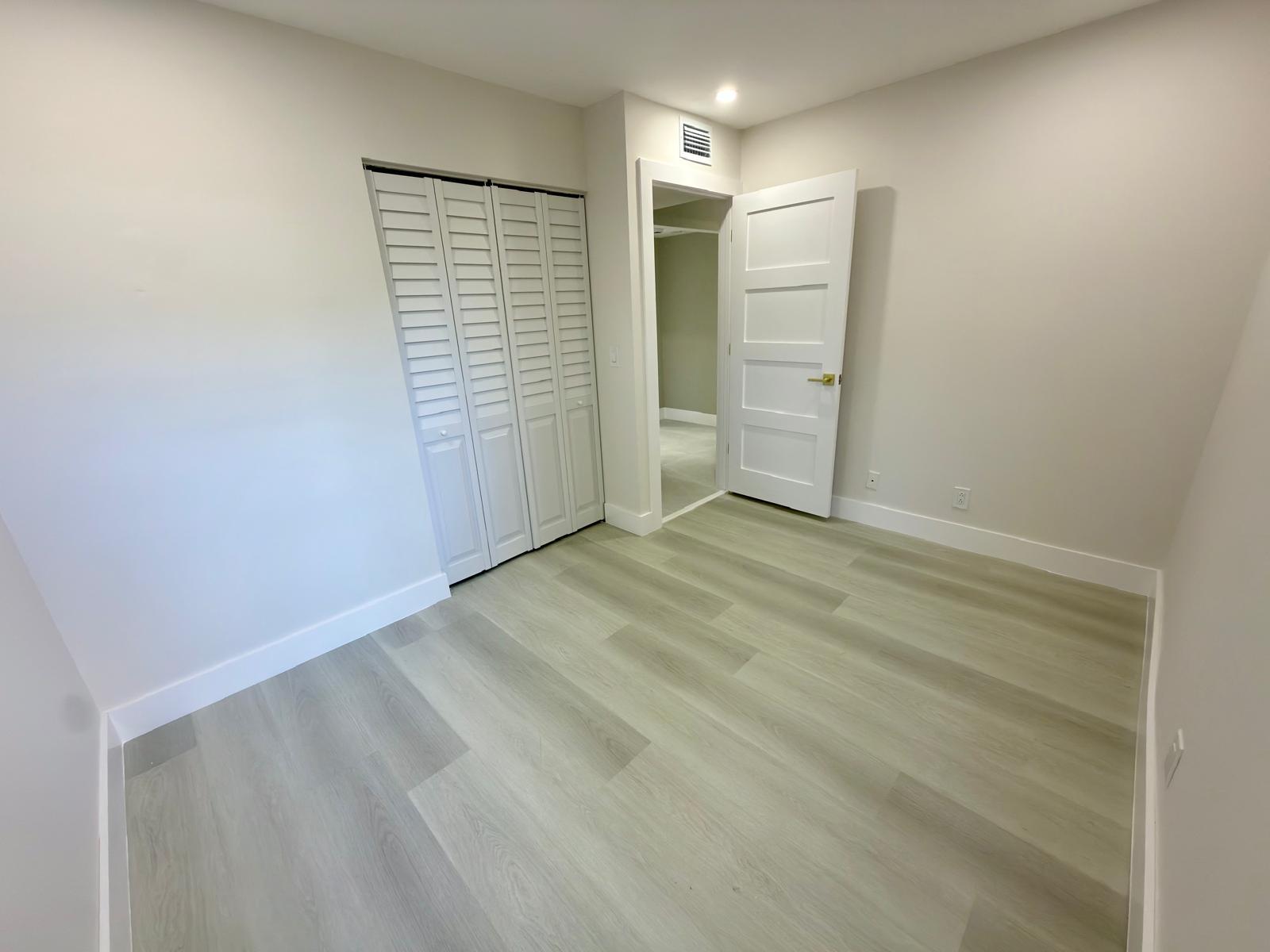 LAKES OF TARA UNIT 1 - Residential