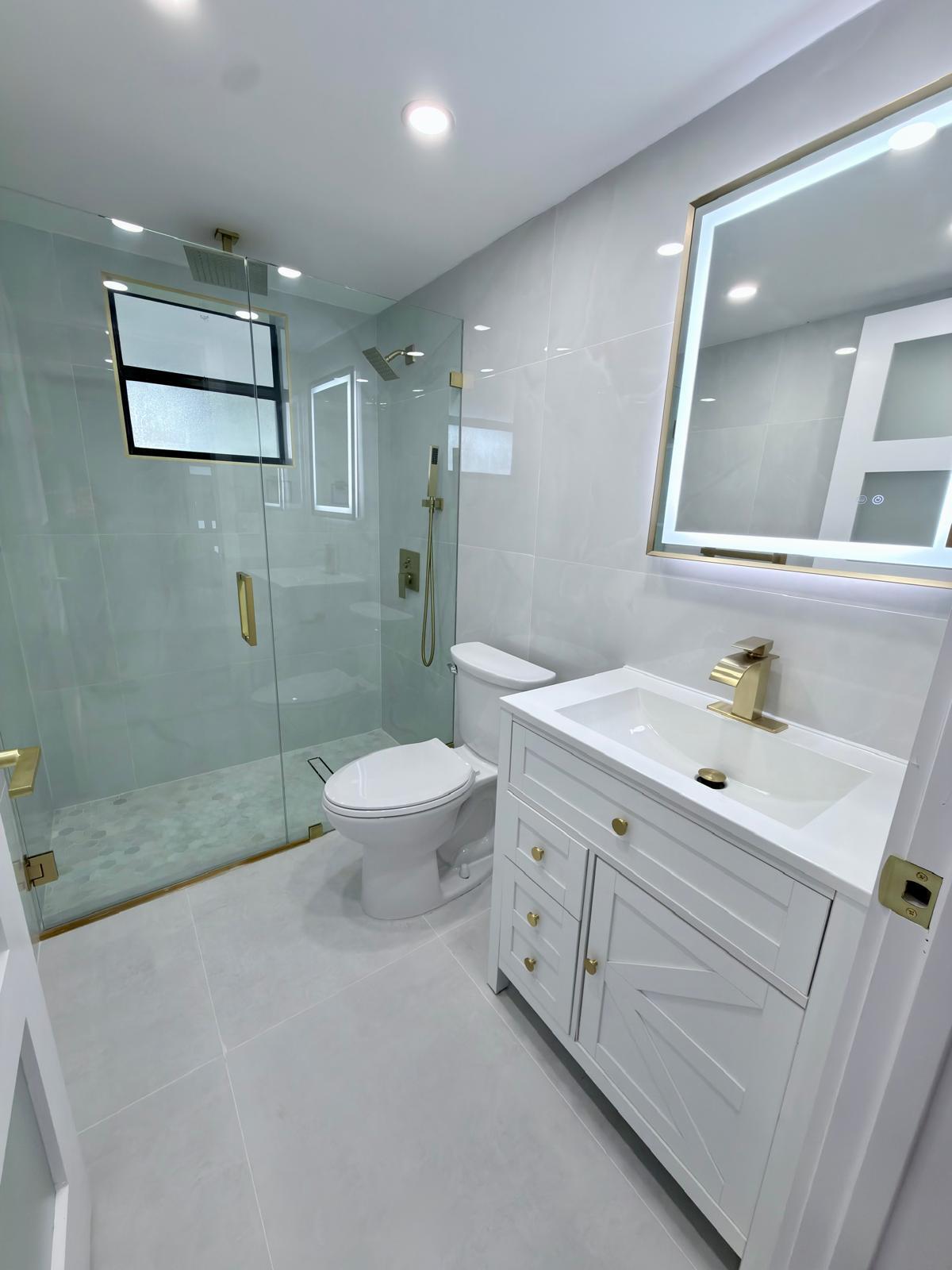 LAKES OF TARA UNIT 1 - Residential