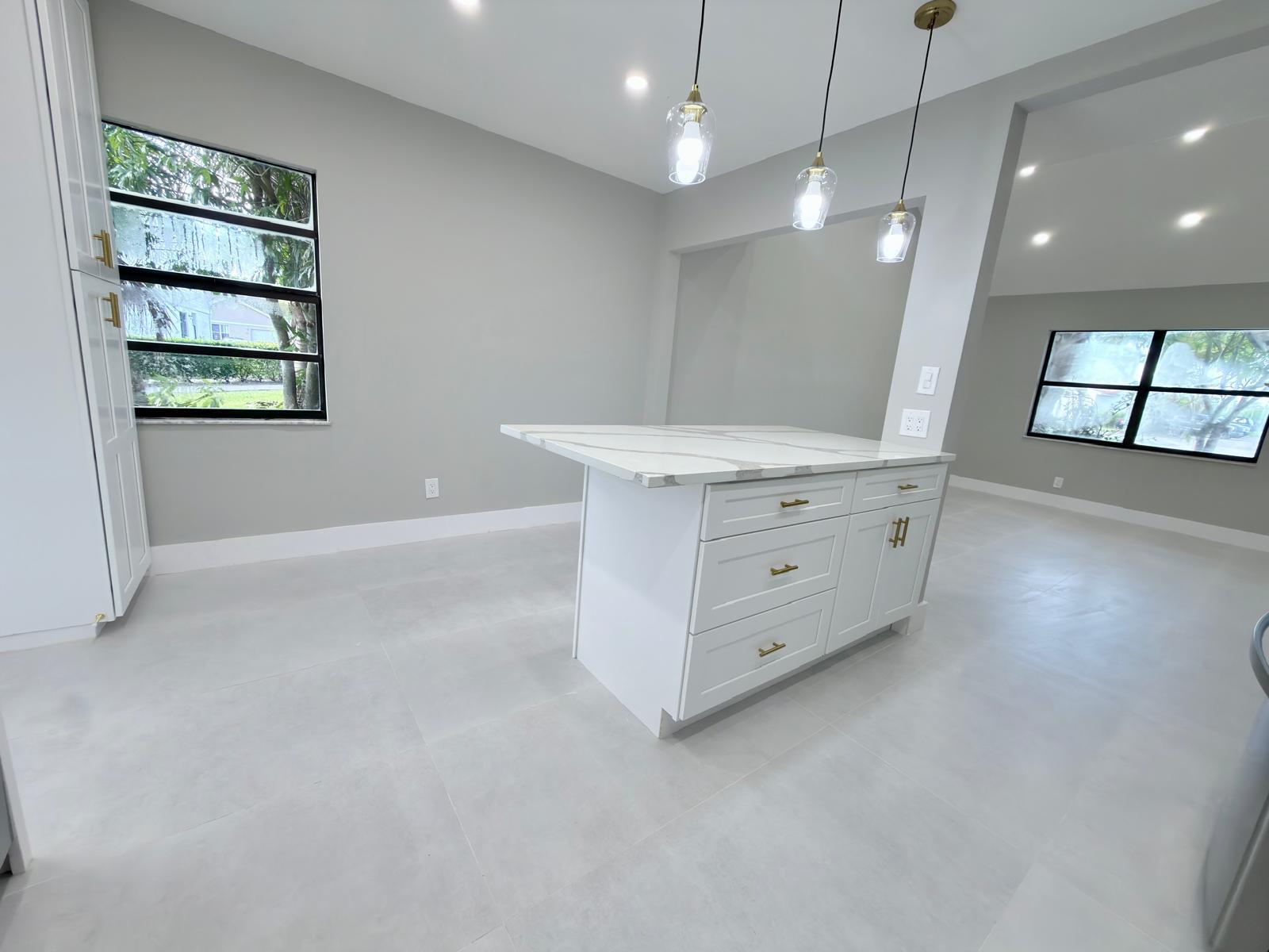 LAKES OF TARA UNIT 1 - Residential