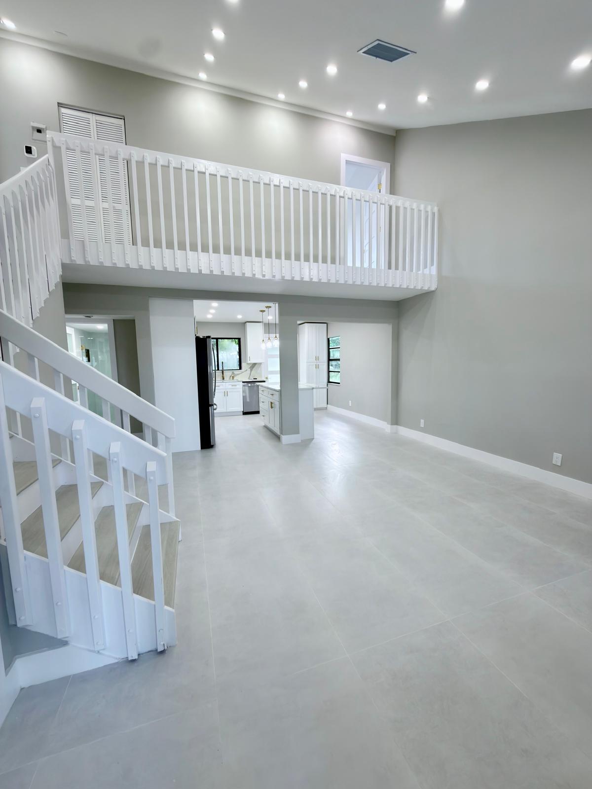 LAKES OF TARA UNIT 1 - Residential