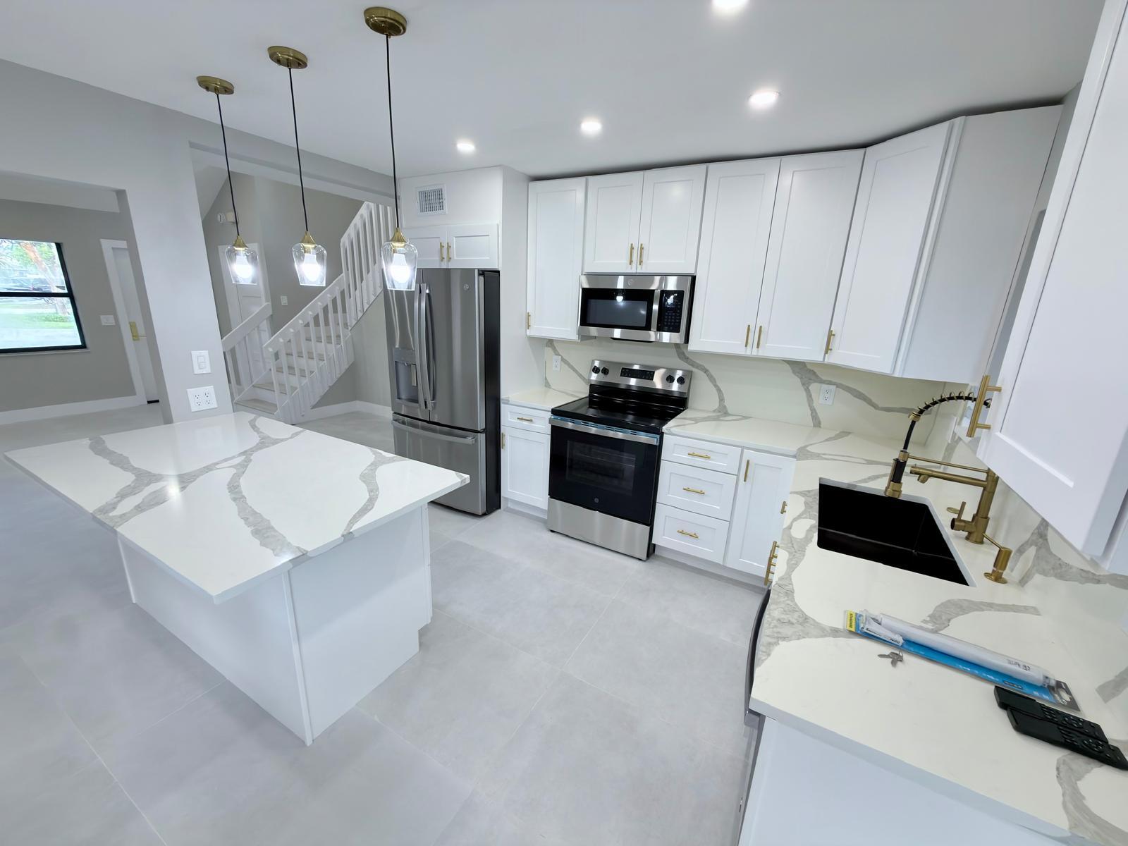 LAKES OF TARA UNIT 1 - Residential