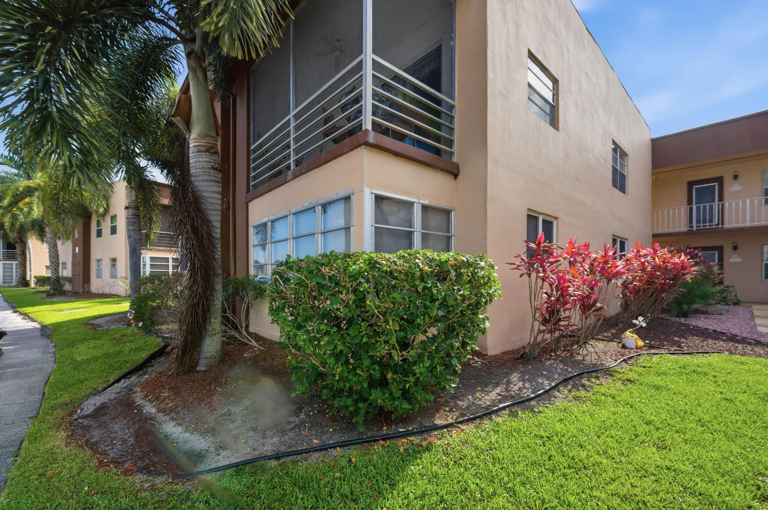 KINGS POINT - Residential Lease