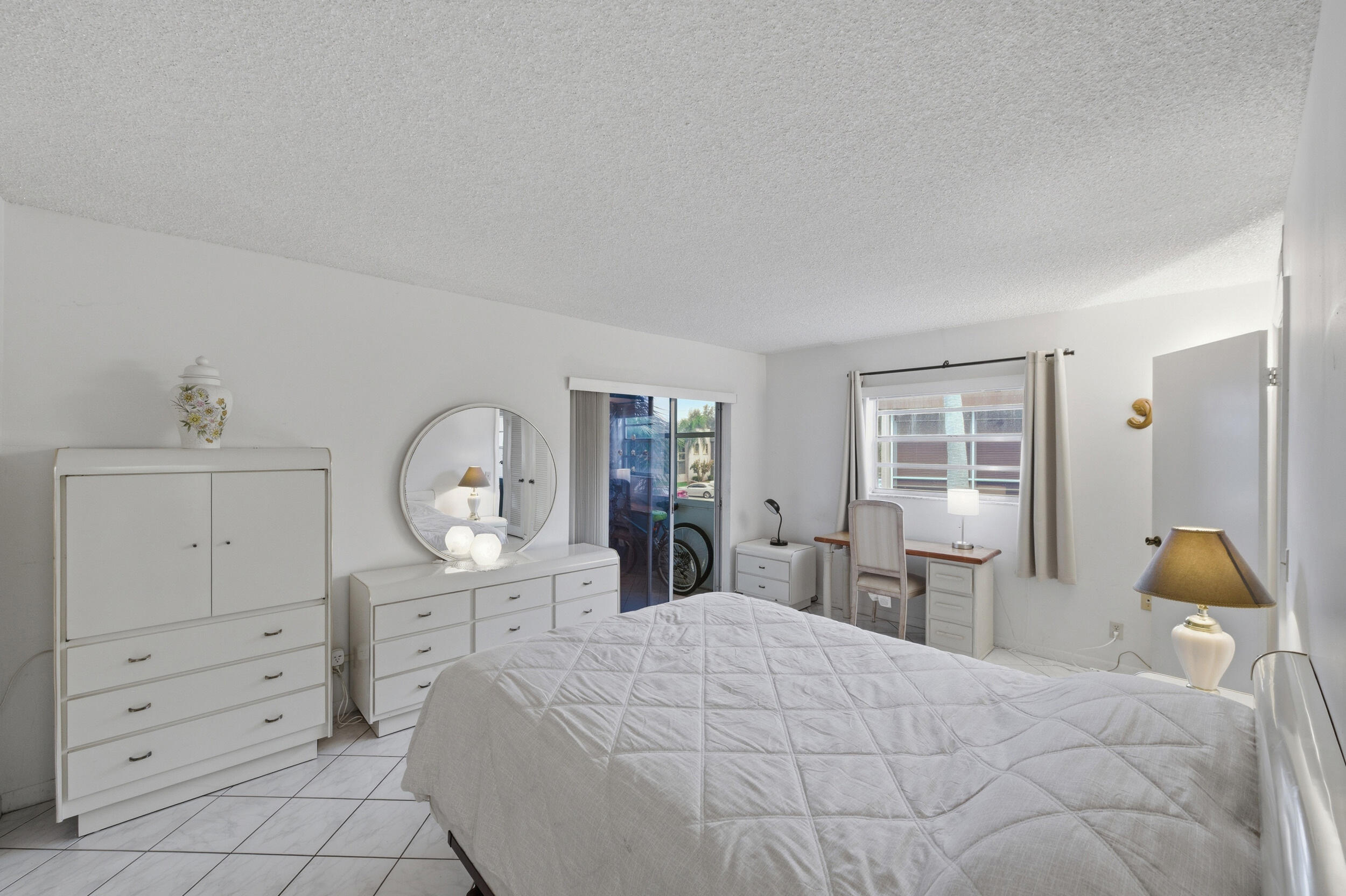KINGS POINT - Residential Lease