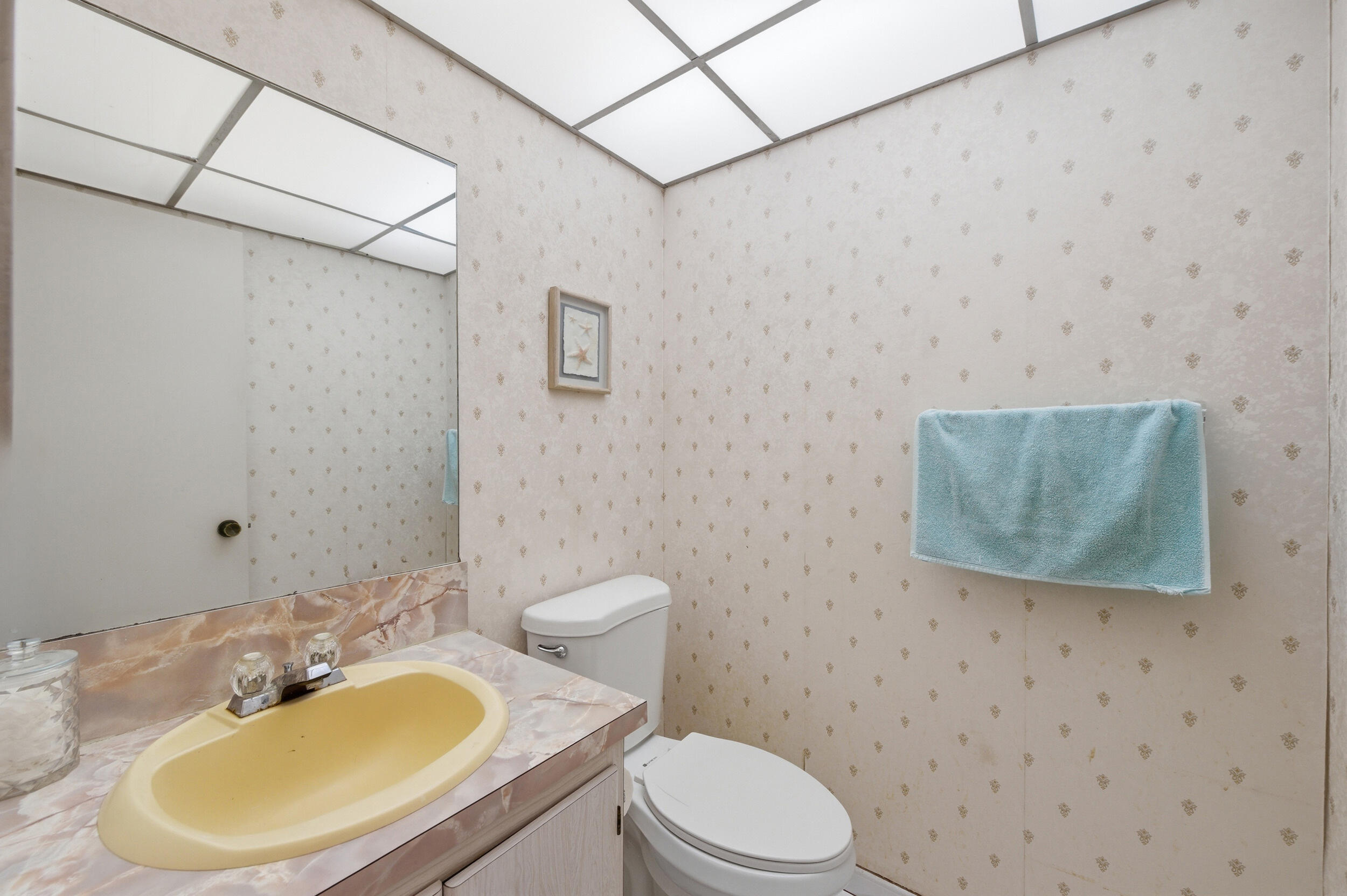 KINGS POINT - Residential Lease