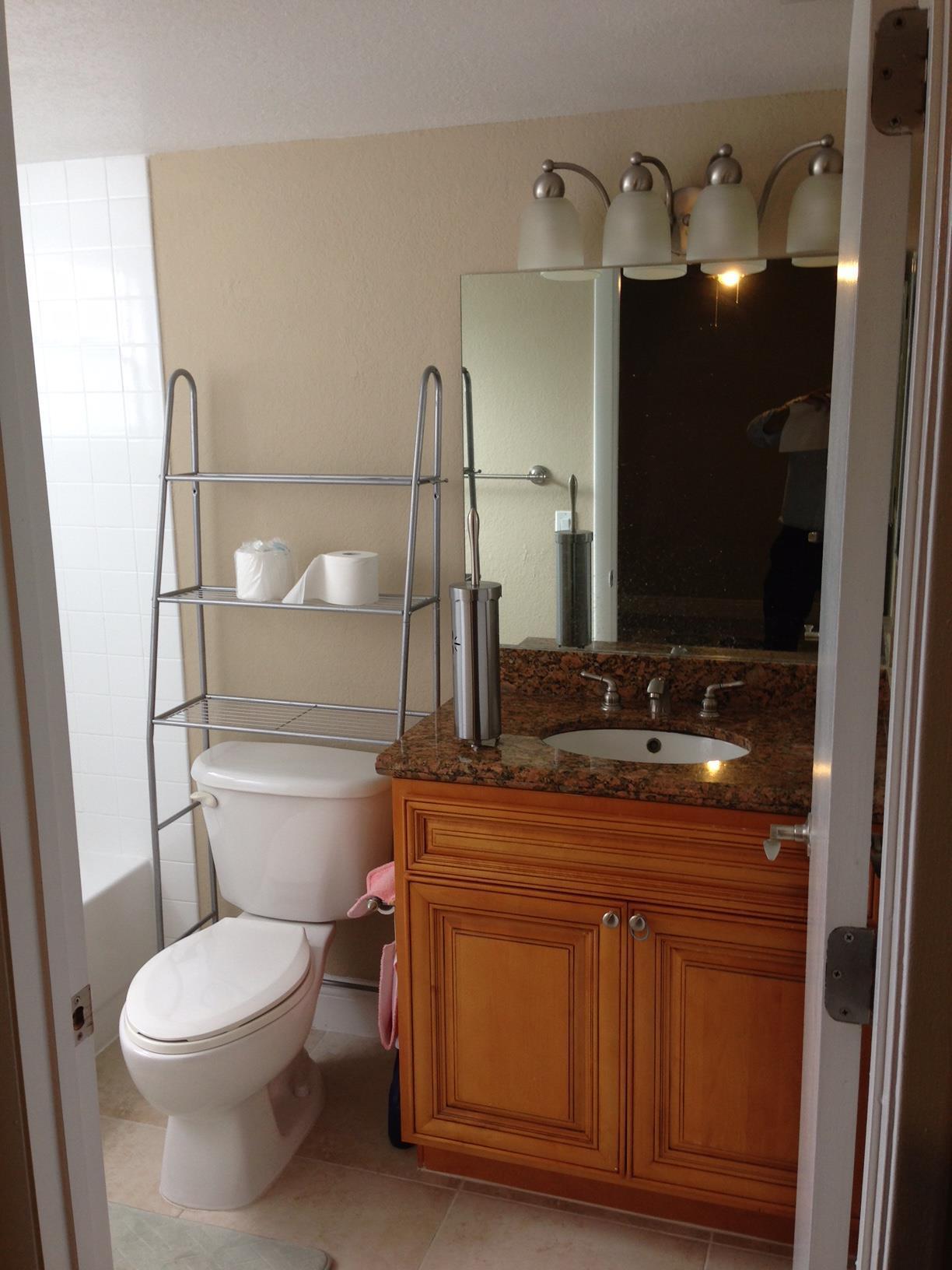 PALM BEACH PLACE CONDO - Residential Lease