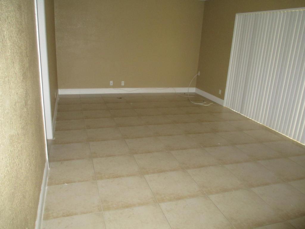PALM BEACH PLACE CONDO - Residential Lease