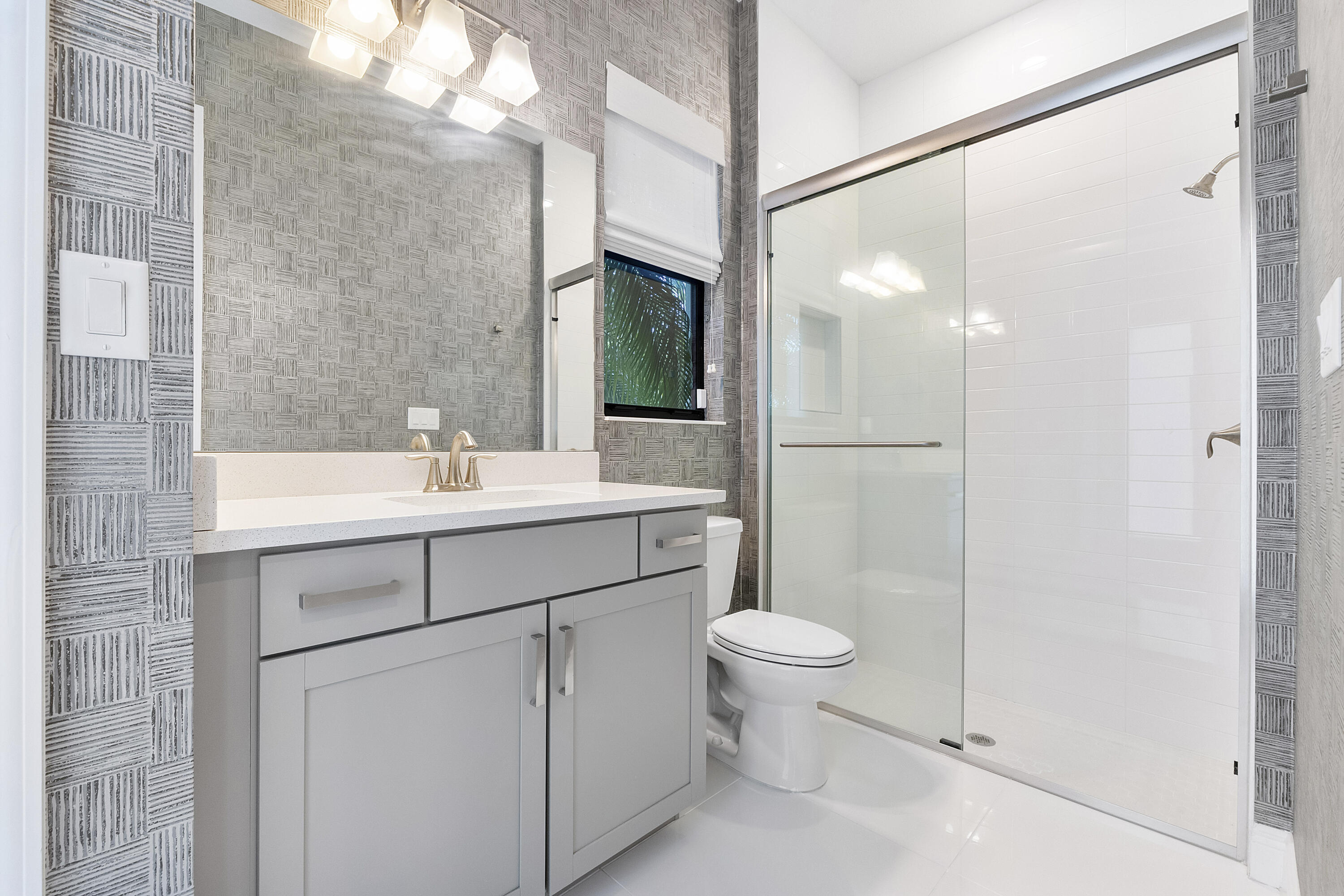 PARKLAND BAY - Residential