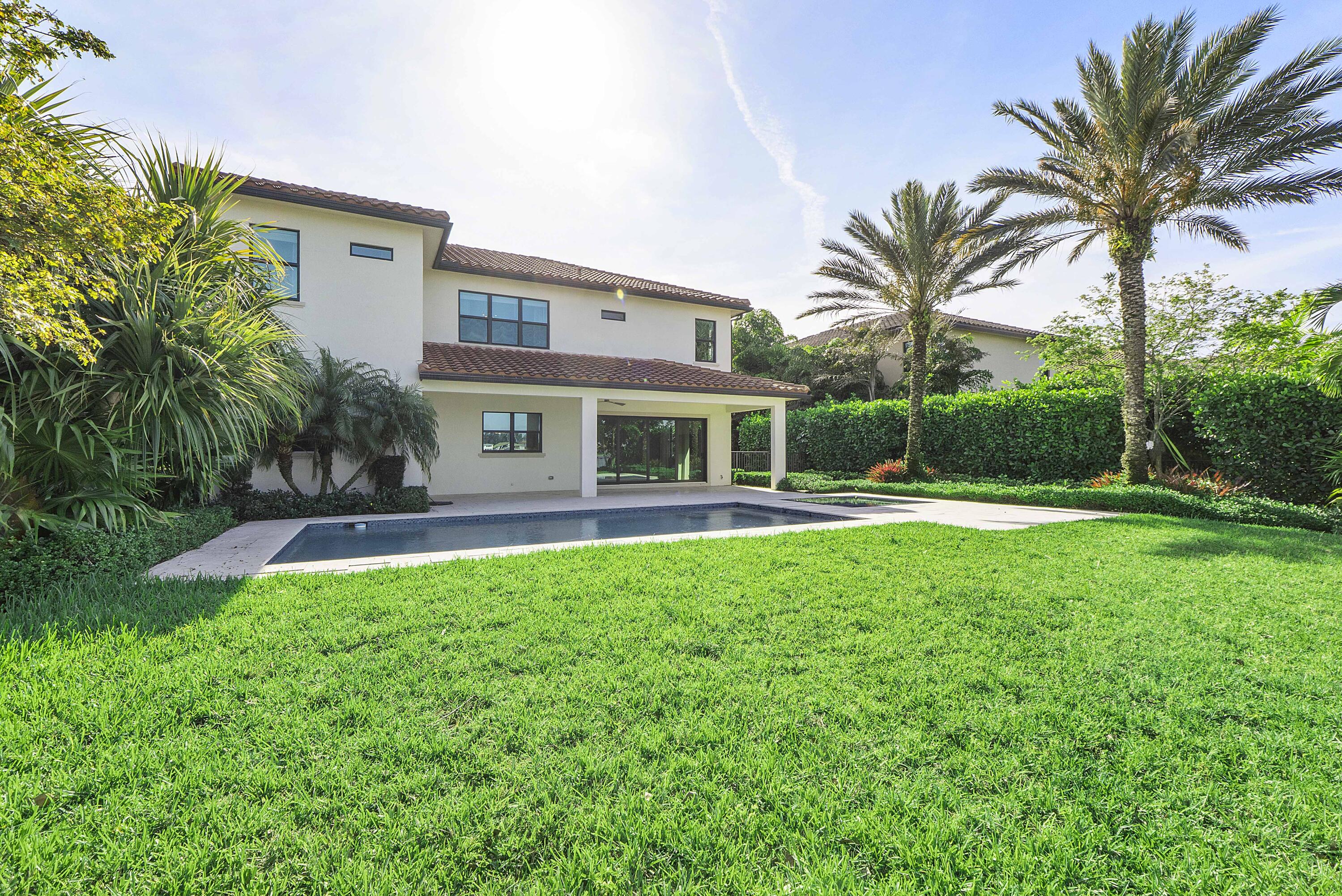 PARKLAND BAY - Residential