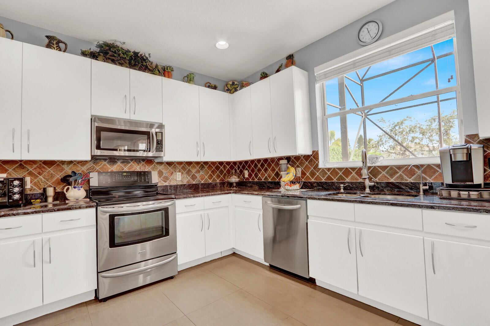 LAKEFIELD OF THE LANDINGS AT WELLINGTON 3B - Residential