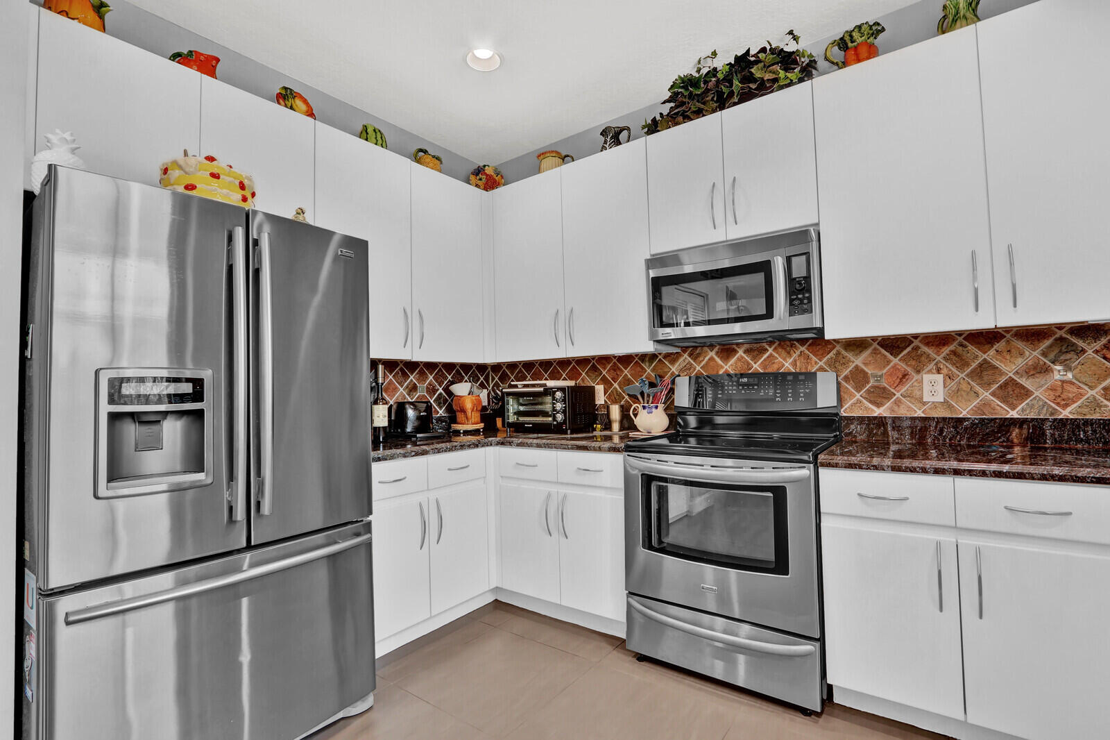 LAKEFIELD OF THE LANDINGS AT WELLINGTON 3B - Residential