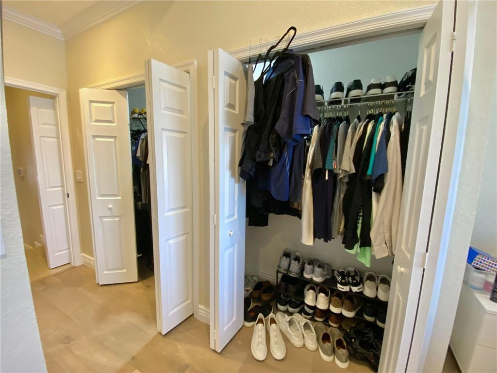 HOLLYWOOD CENTRAL BEACH - Residential Lease