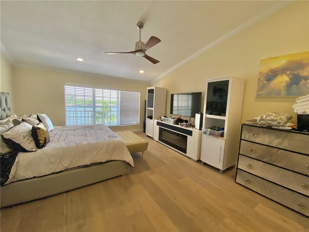 HOLLYWOOD CENTRAL BEACH - Residential Lease