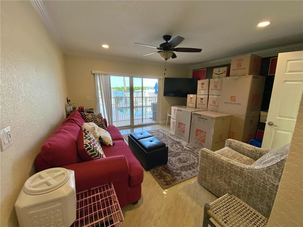 HOLLYWOOD CENTRAL BEACH - Residential Lease