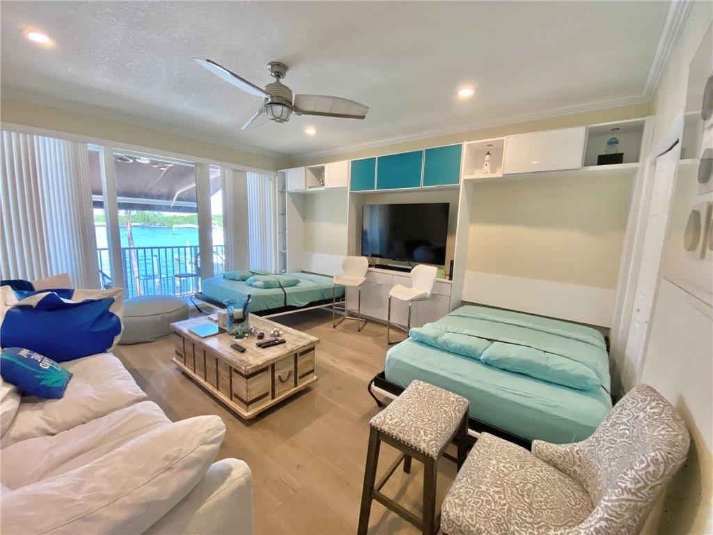 HOLLYWOOD CENTRAL BEACH - Residential Lease