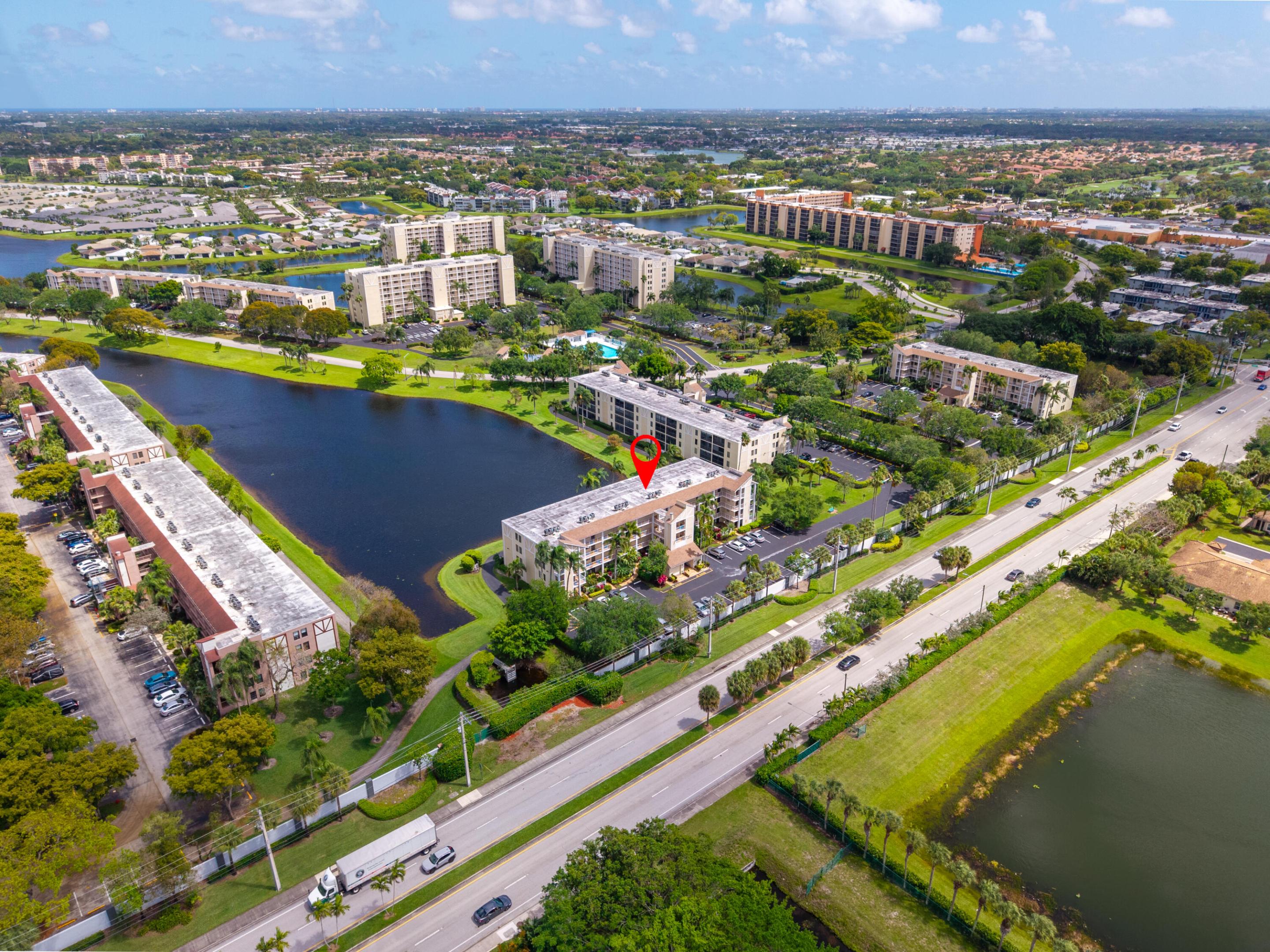 HUNTINGTON LAKES SEC FIVE CONDOS - Residential Lease