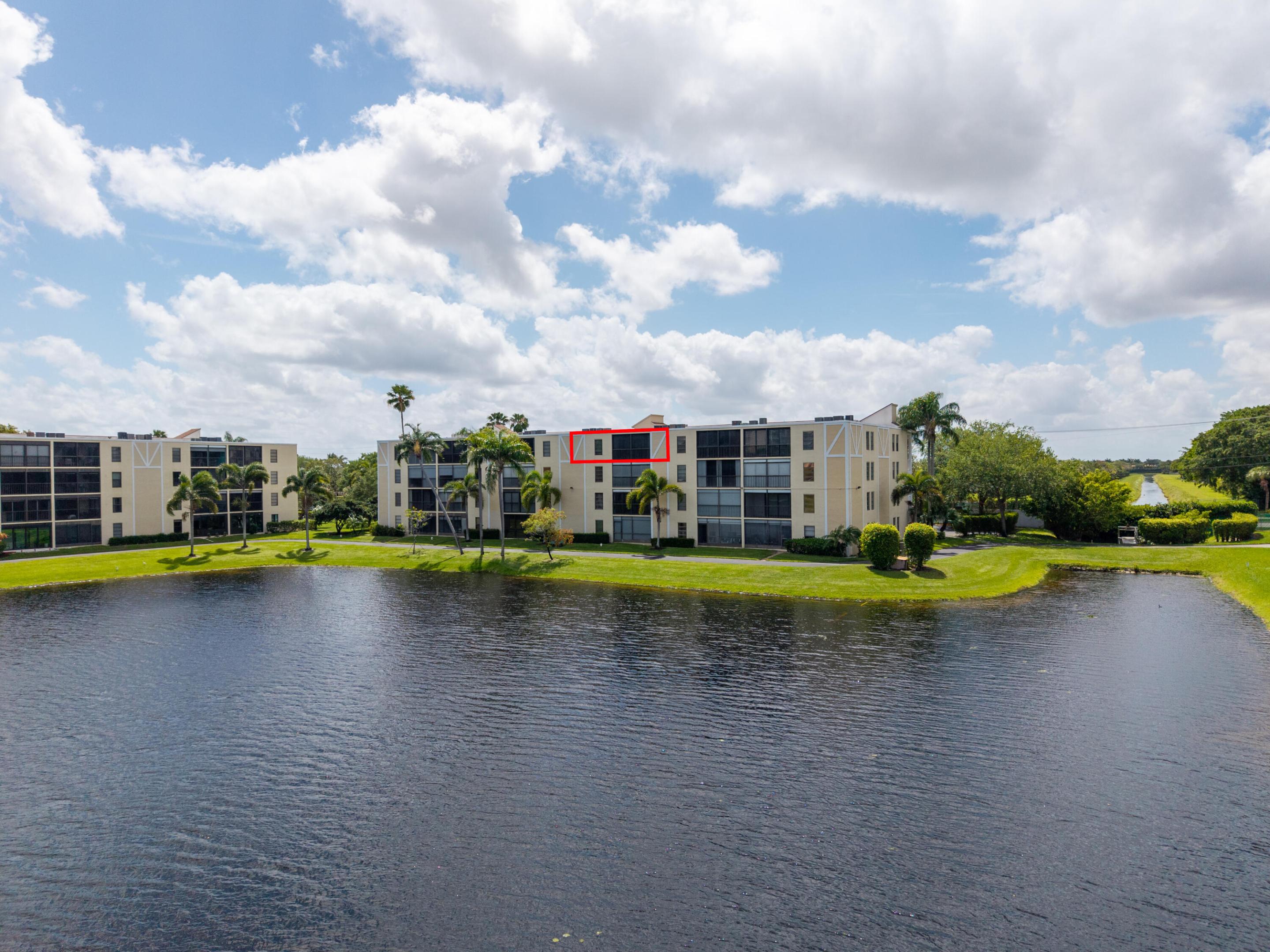 HUNTINGTON LAKES SEC FIVE CONDOS - Residential Lease