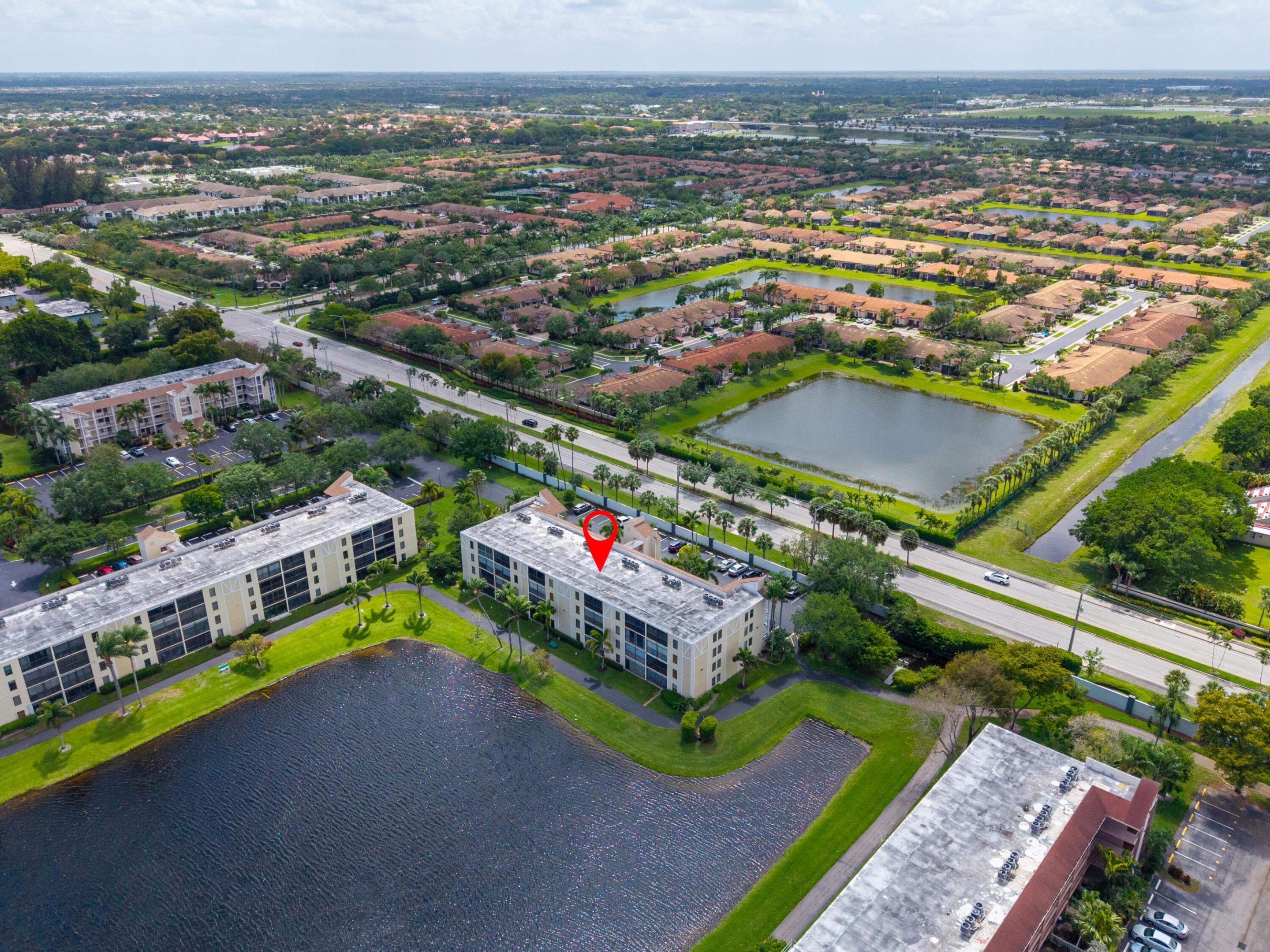 HUNTINGTON LAKES SEC FIVE CONDOS - Residential Lease