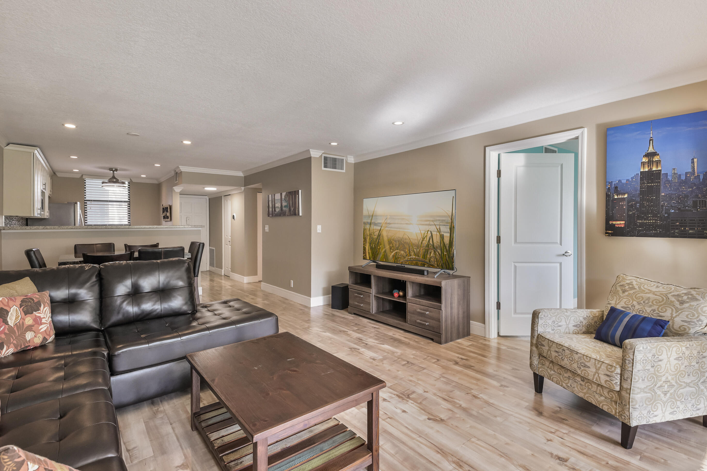 FOUNTAINS OF PALM BEACH CONDO 2 - Residential