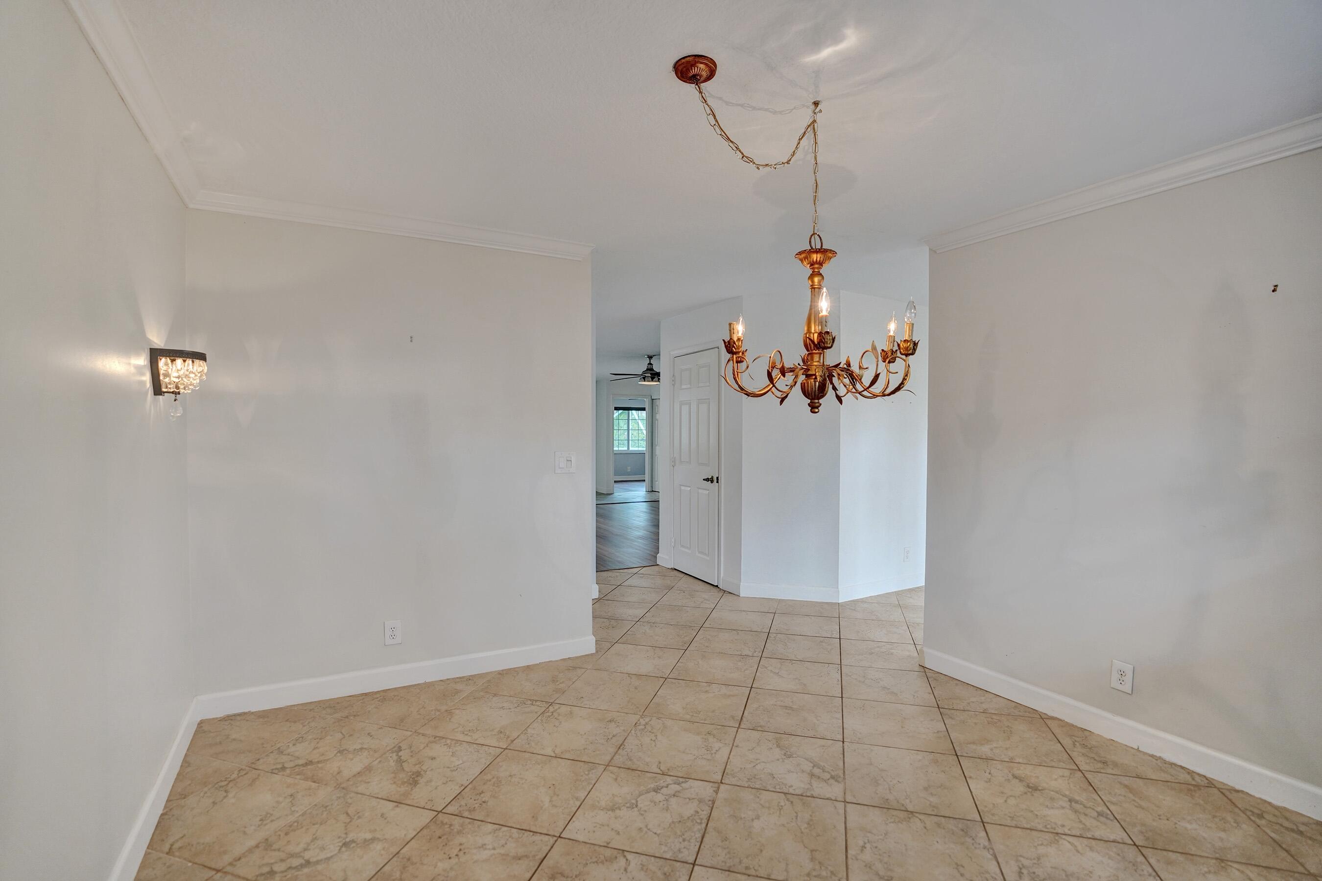 BOYNTON WATERS - Residential