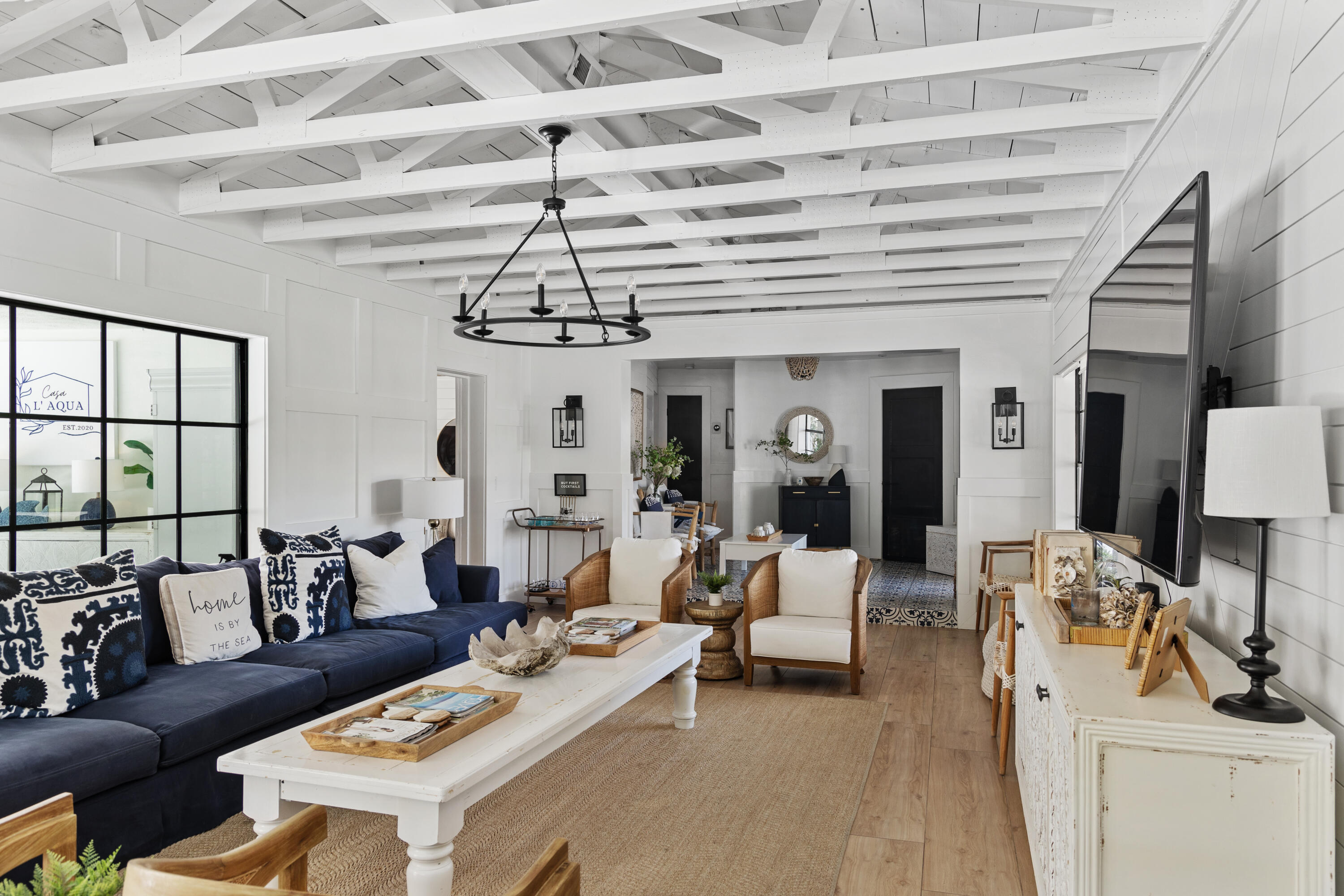 FOREST HILLS - Residential Lease
