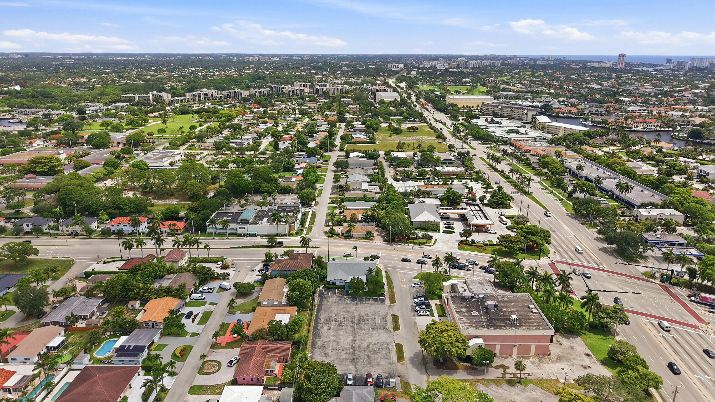 DEERFIELD BEACH ESTATES - Residential