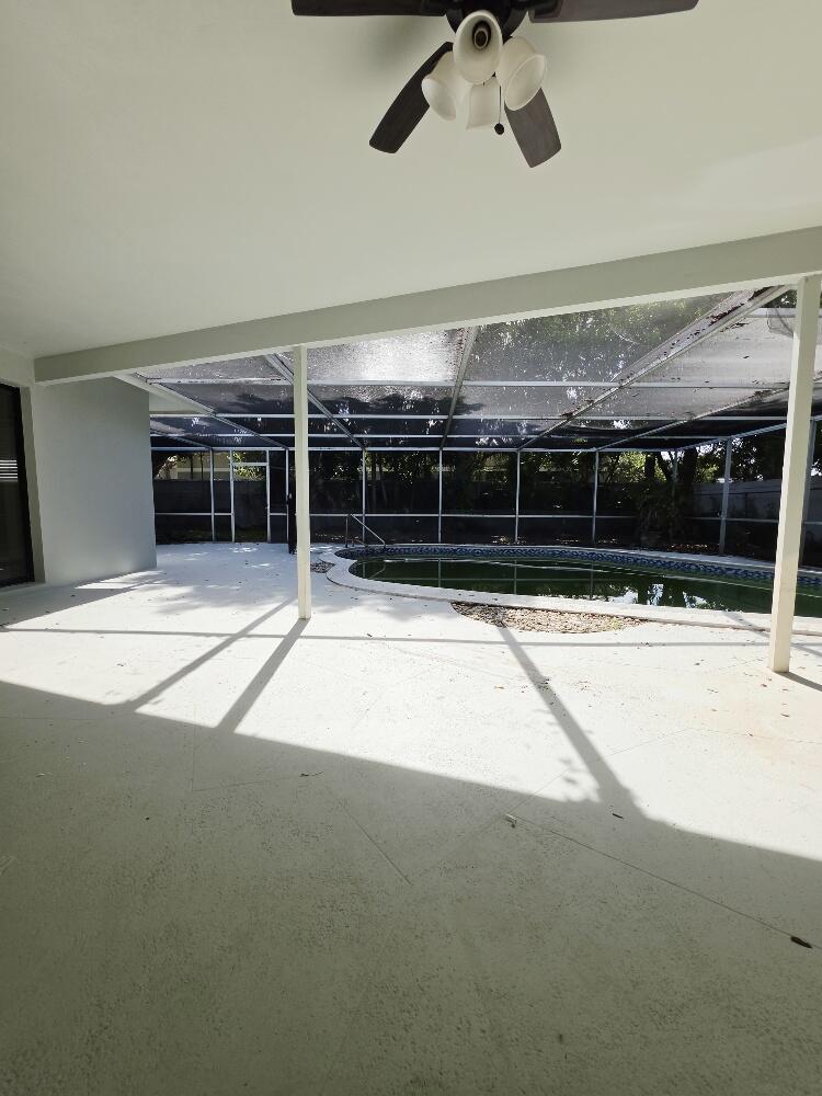 DEERFIELD BEACH ESTATES - Residential