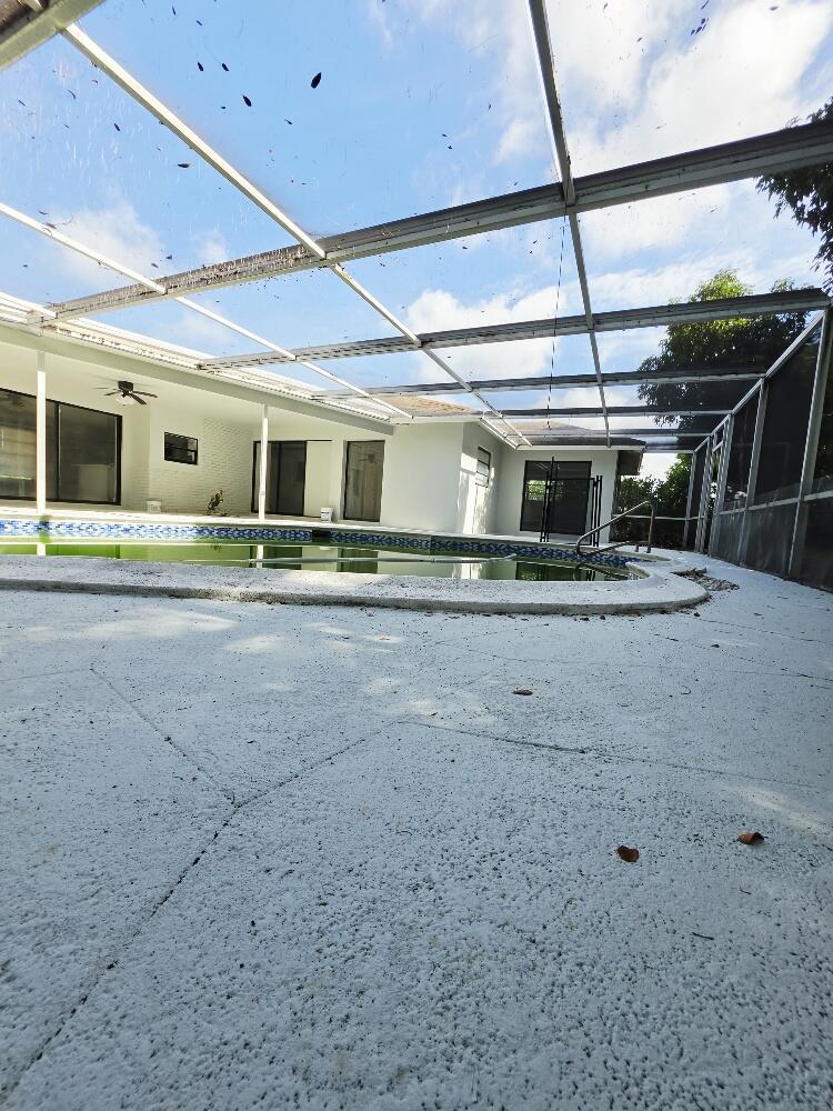 DEERFIELD BEACH ESTATES - Residential