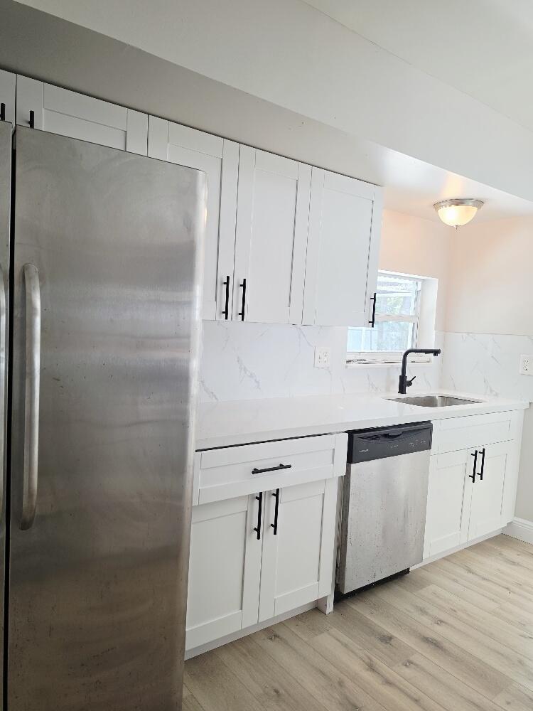 DEERFIELD BEACH ESTATES - Residential
