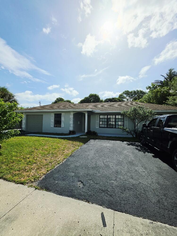 DEERFIELD BEACH ESTATES - Residential