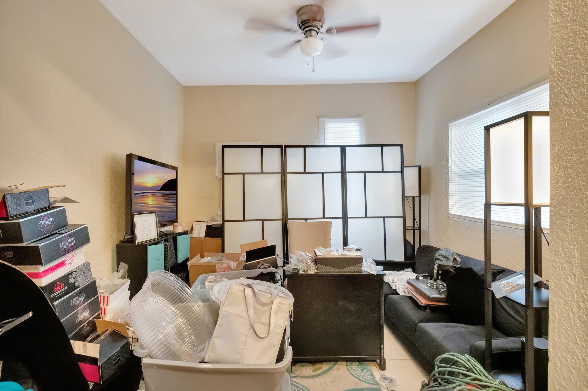 WASHINGTON HEIGHTS - Residential Income